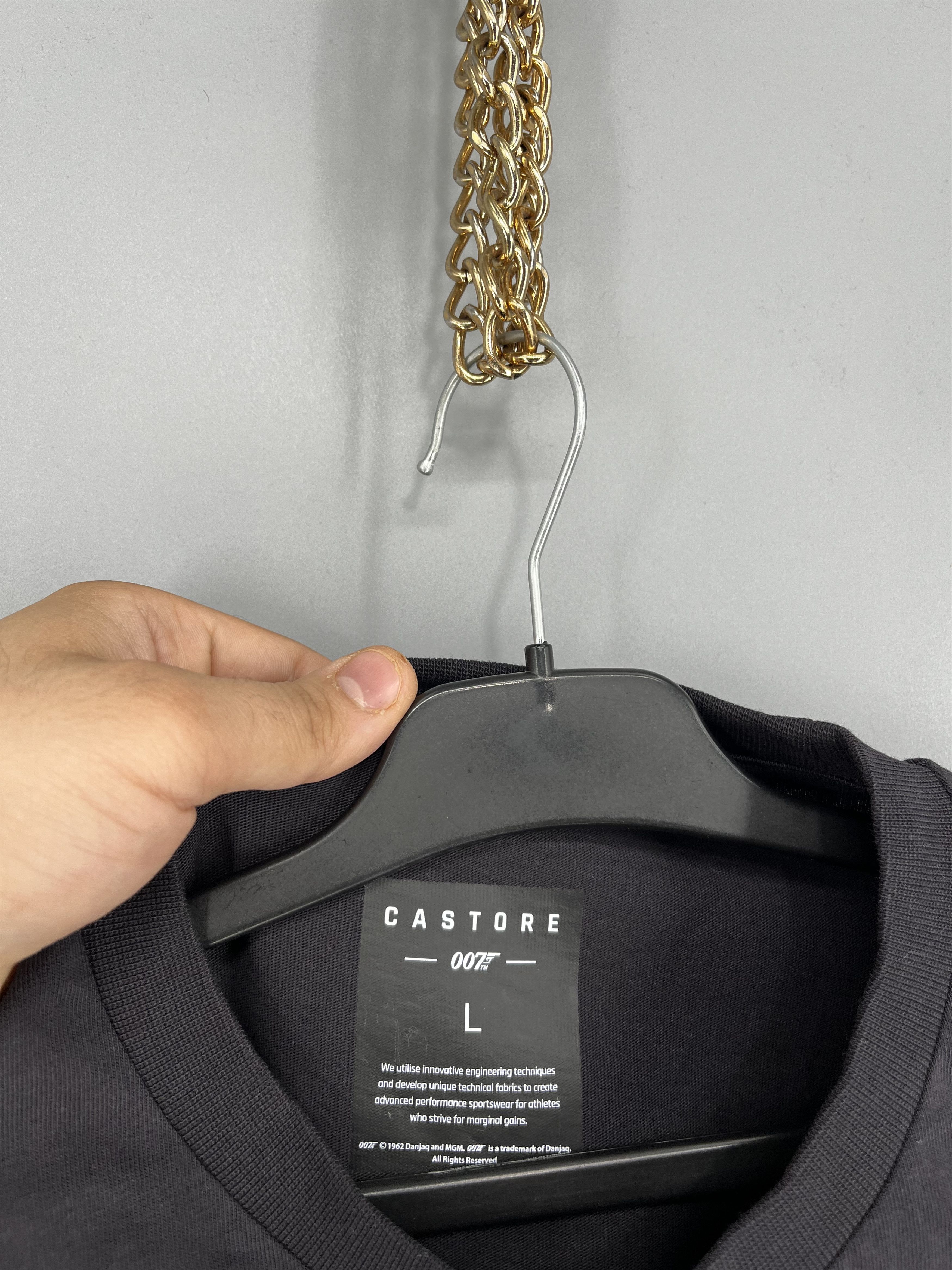 Castore Castore X 007 James Bond 007 Gun Logo T-Shirt Size US L / EU 52-54 / 3 - 9 Thumbnail