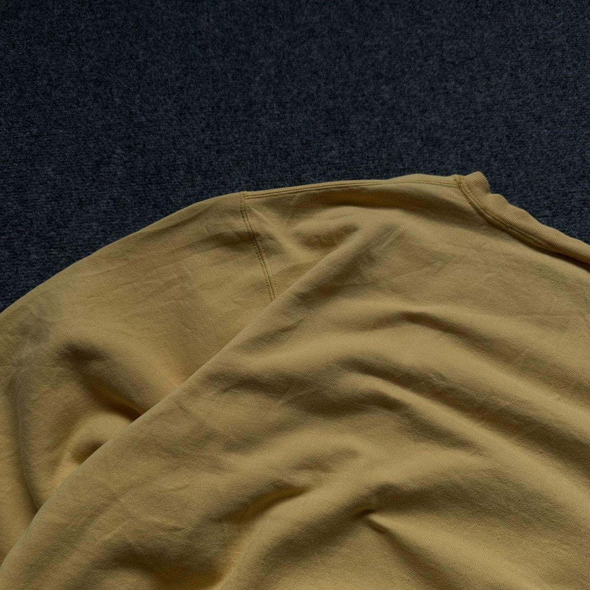 Champion VTG Champion Sweatshirt Small Logo Size XL Trashed 00s UsA Size US XL / EU 56 / 4 - 13 Thumbnail