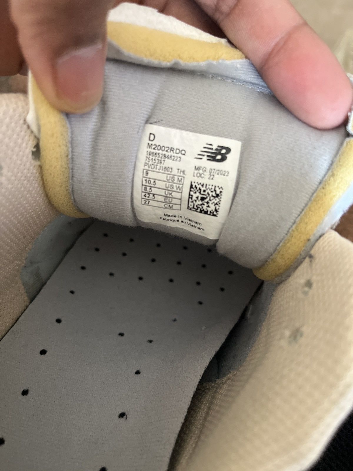 New Balance new balance 2002rd beige Size US 9 / EU 42 - 6 Thumbnail