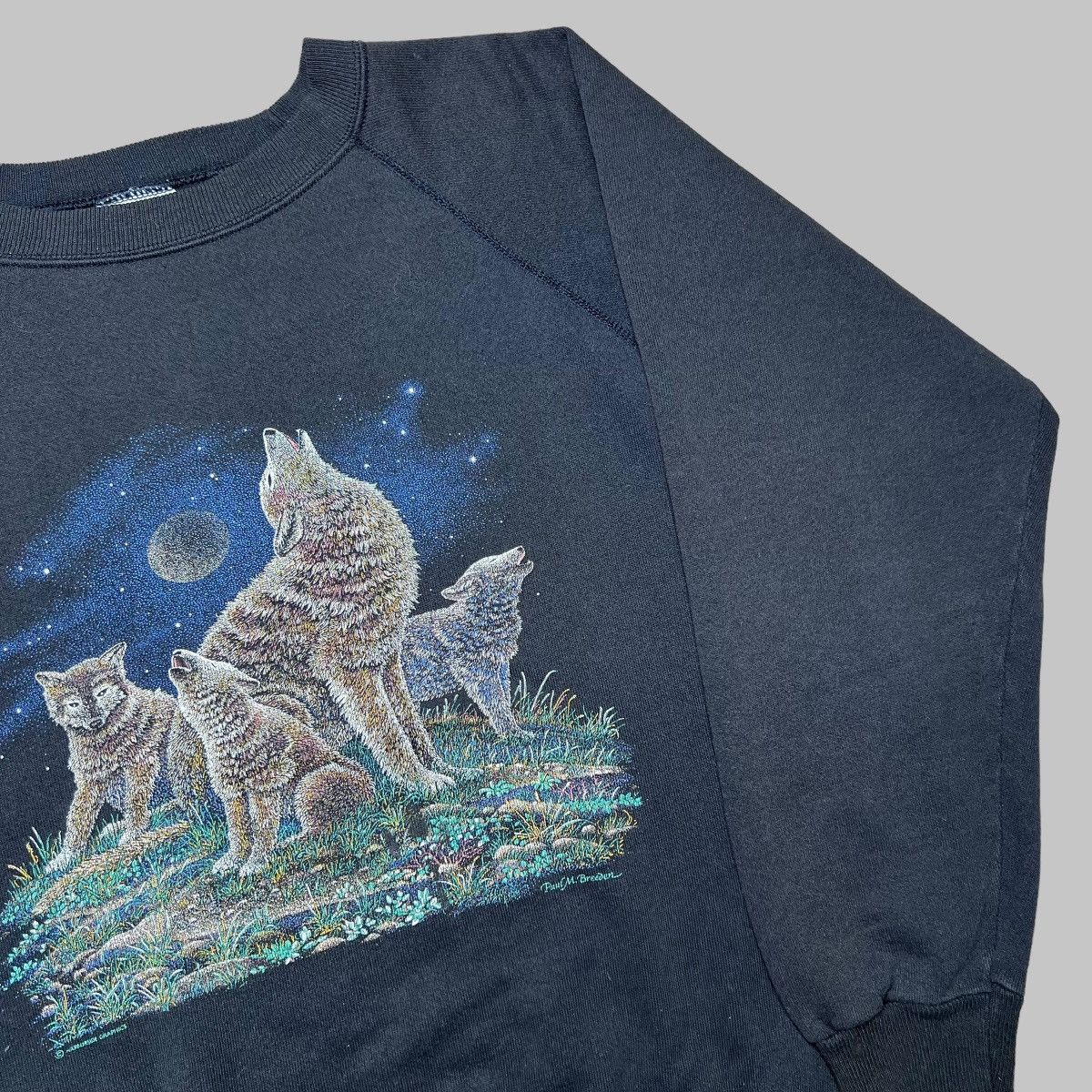 Vintage 80s Wolf Pack Howling Under Moon Nature Pullover Sweatshirt Size US XL / EU 56 / 4 - 13 Thumbnail