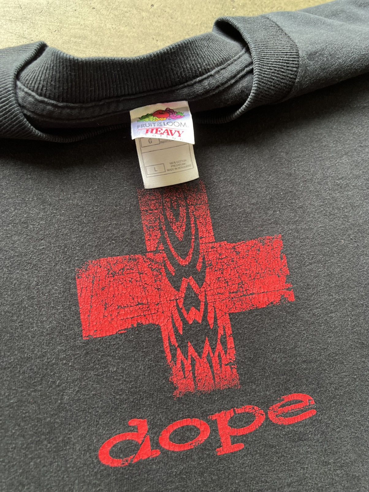 Vintage Vintage Y2K Dope Nu Metal Band Tee Shirt Group Therapy Size US L / EU 52-54 / 3 - 7 Thumbnail