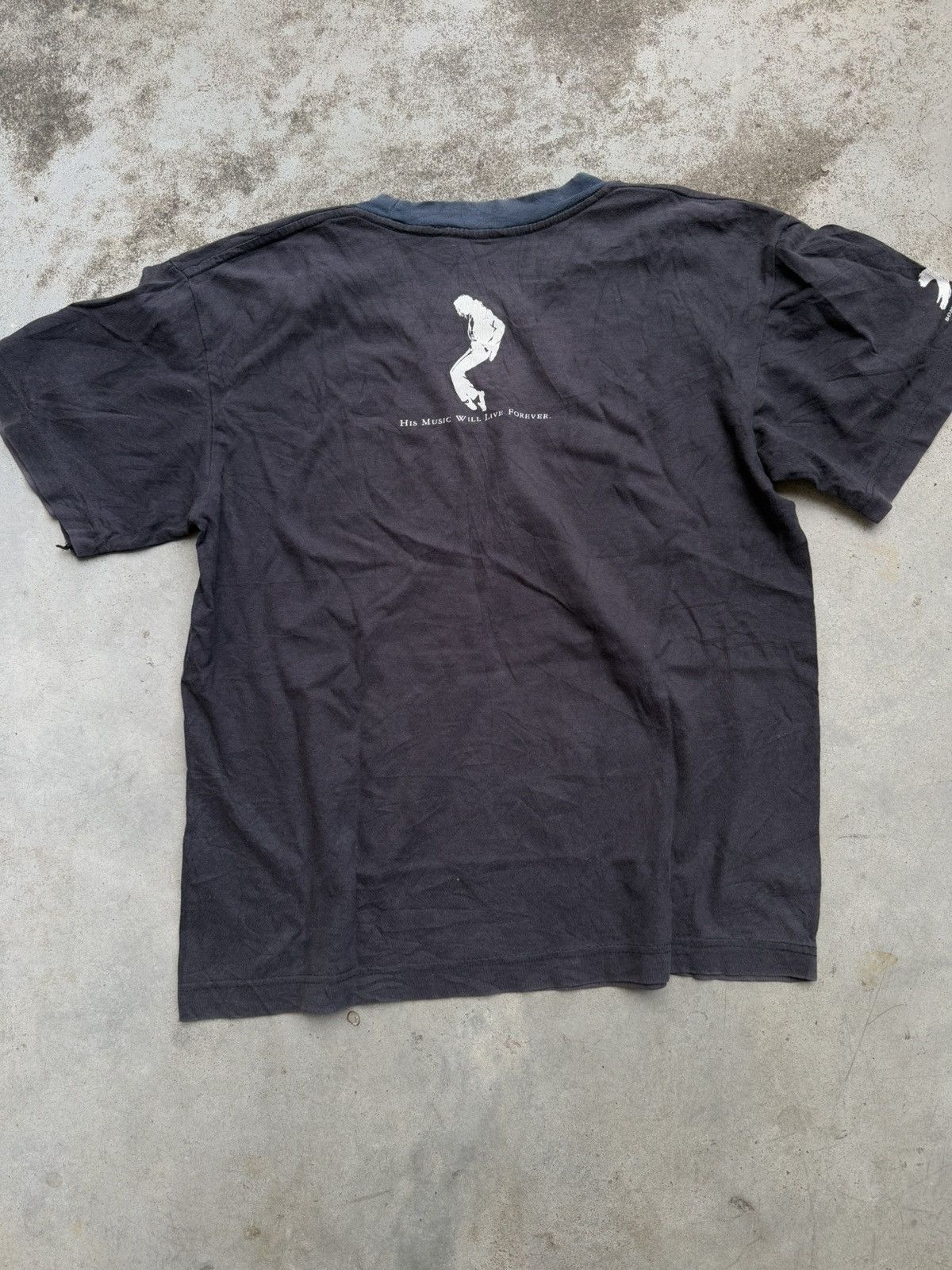 Michael Jackson RIP MJ PROMO TEE SONY MUSIC Size US M / EU 48-50 / 2 - 2 Thumbnail