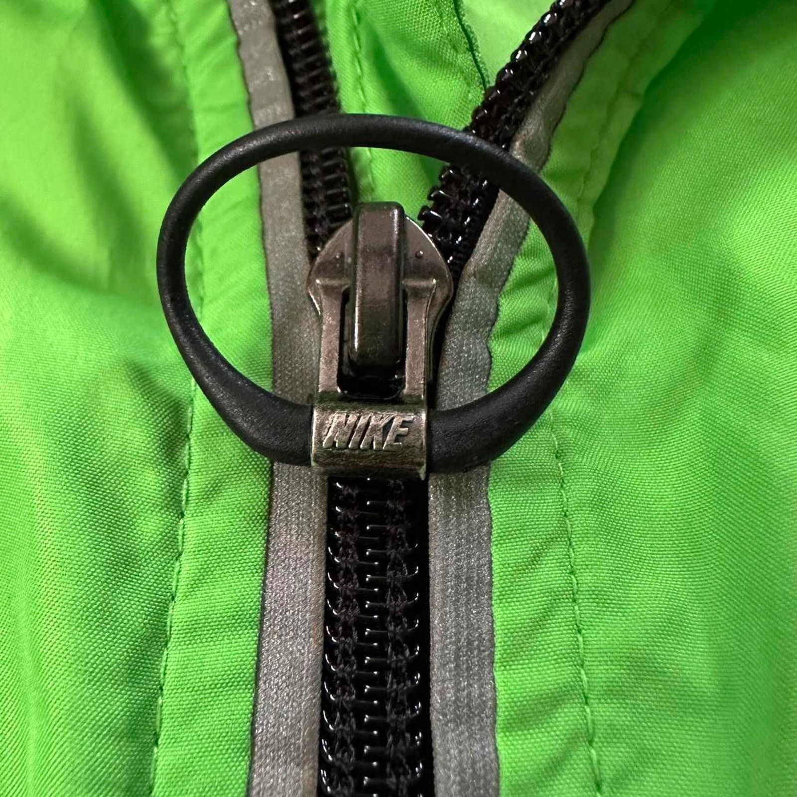 Nike Nike Full Zip Vest Mesh Embroidered Reflective Zipper size S Size US S / EU 44-46 / 1 - 4 Thumbnail