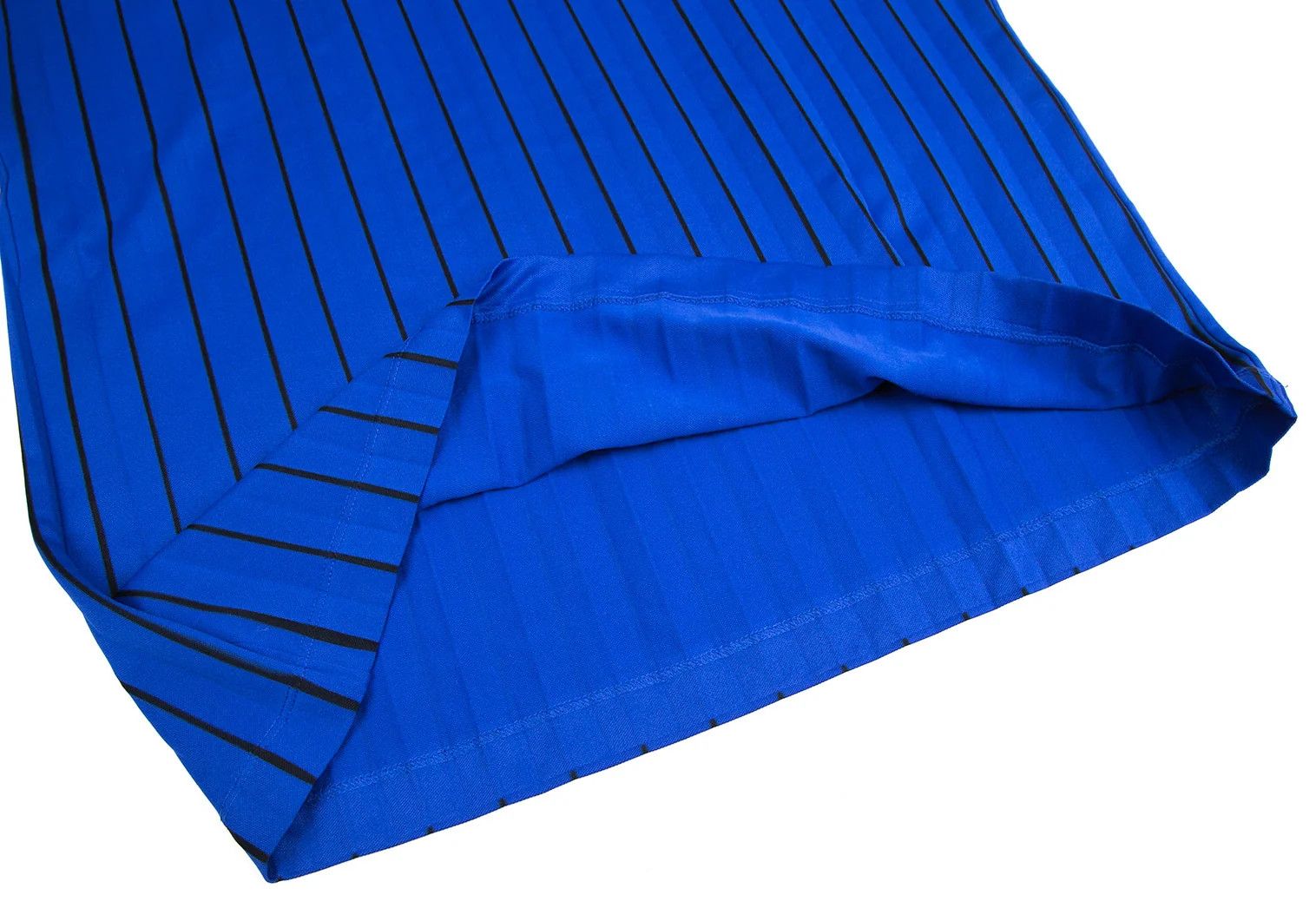 Issey Miyake Pleats Stripe T-Shirt in Blue Size 4 Size US XL / EU 56 / 4 - 6 Thumbnail