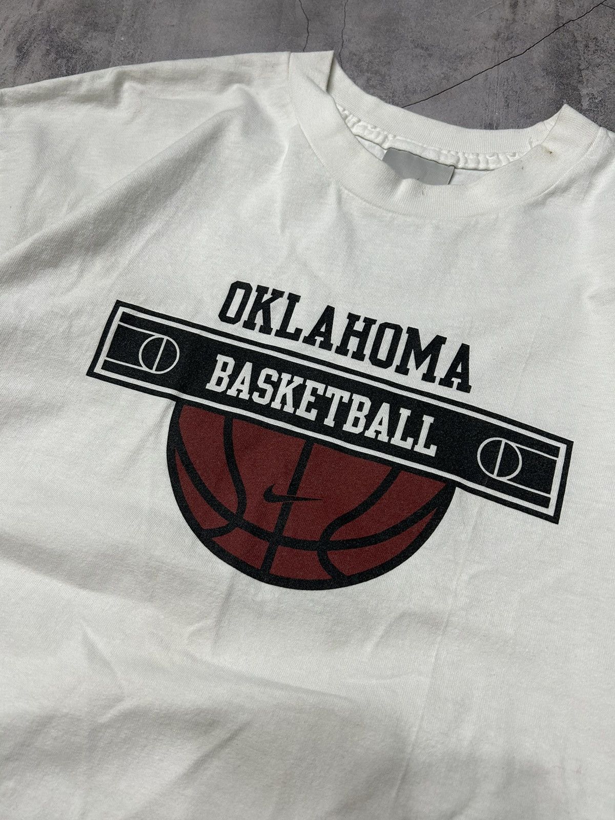Nike × Vintage Vintage Y2K Nike Oklahoma Sooners Basketball Camp Shirt Size US XL / EU 56 / 4 - 4 Thumbnail