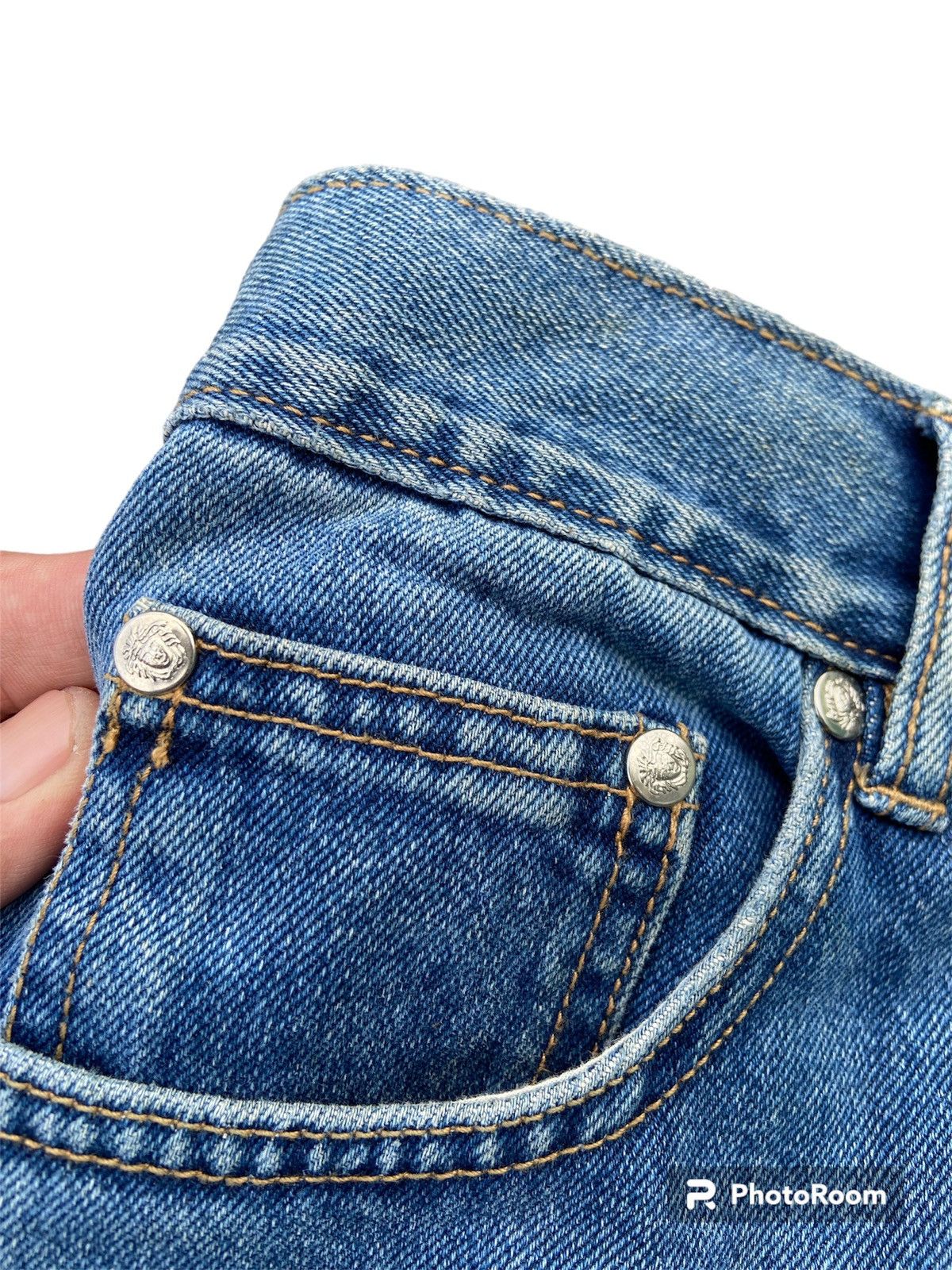 Versace × Versace Jeans Couture × Vintage VERSACE PATCH LOGO HIGH WAIST DENIM + BELT LEATHER Size US 26 / EU 42 - 10 Thumbnail