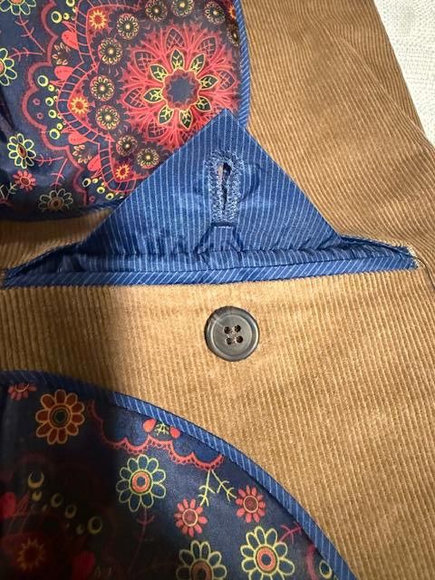 Tailorbyrd TAILORBYRD TAN CORDUROY BLAZER 38S LINED POCKETS 2-BUTTON Size 38S - 7 Thumbnail
