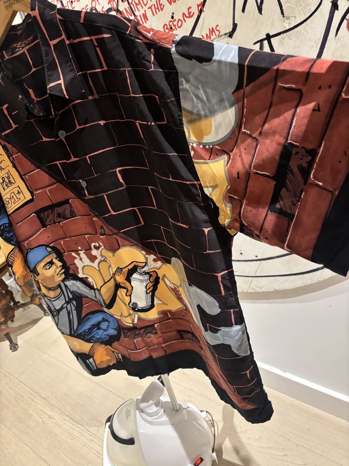 Vintage Vintage 90s Mecca Sport Graffiti Artwork Button Down Shirt Size US XL / EU 56 / 4 - 5 Thumbnail