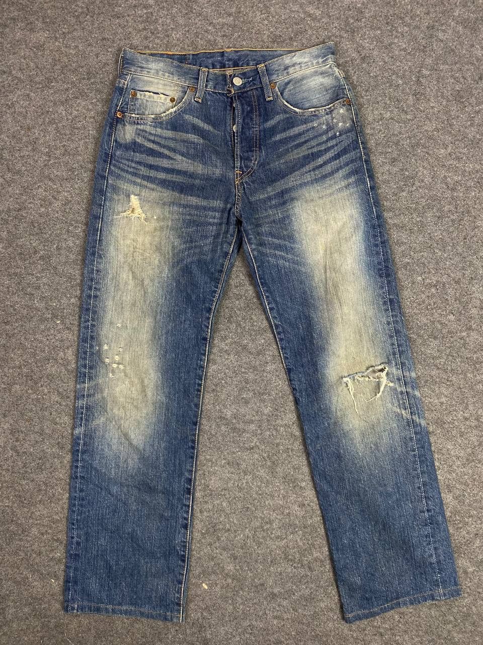 Levi's vintage 90s levis 501 distressed denim nice design Size US 31 - 7 Thumbnail