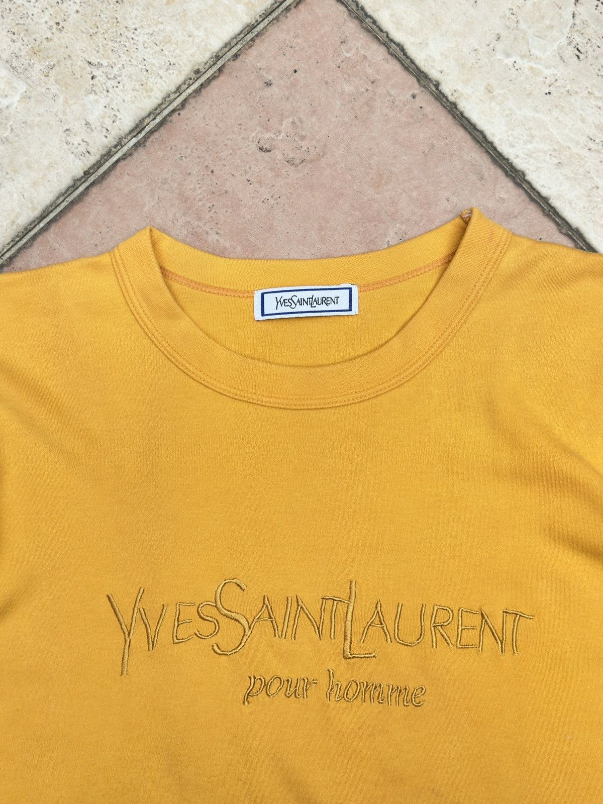 Burberry × Designer × Vintage Bundle Deals 4pcs 🔥 Burberry/ Prada / Yves Saint Laurent Size US M / EU 48-50 / 2 - 20 Thumbnail