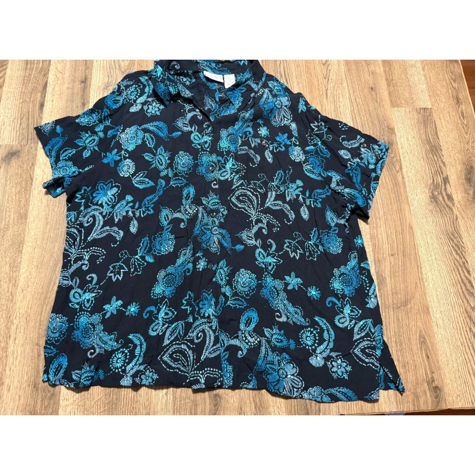 Vintage Jaclyn Smith Shirts Men's 2X Blue Black Short Sleeve Button-Up Casual Shirt | Blue Black Solid Polyester Jaclyn Smith Casual Button-Up 2X Mens Size XXL / US 16-18 / IT 52-54 - 2 Thumbnail