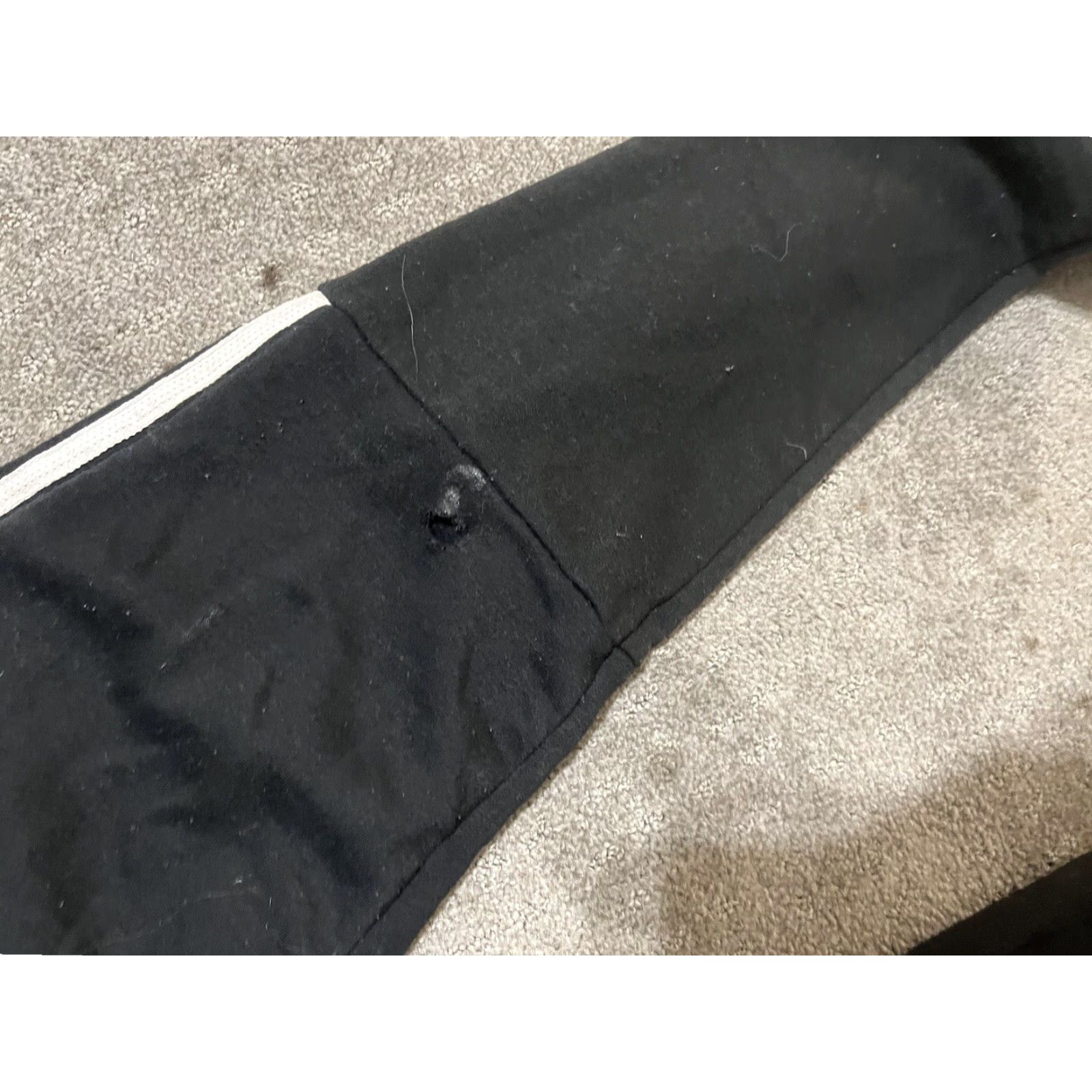 Adidas Adidas Track Pants Mens Medium Black Athletic Zip Ankle 2GF001 Mens Track Pants 90s? (if applicable) Size US 31 - 7 Thumbnail