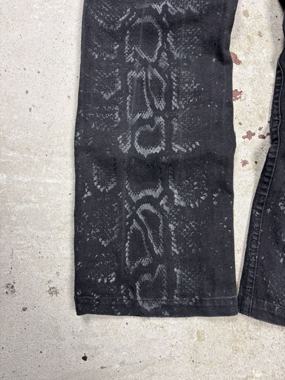 Roberto Cavalli AW1999 Roberto Cavalli Snakeskin Python Effect Obscure Pants Size 29" - 12 Thumbnail