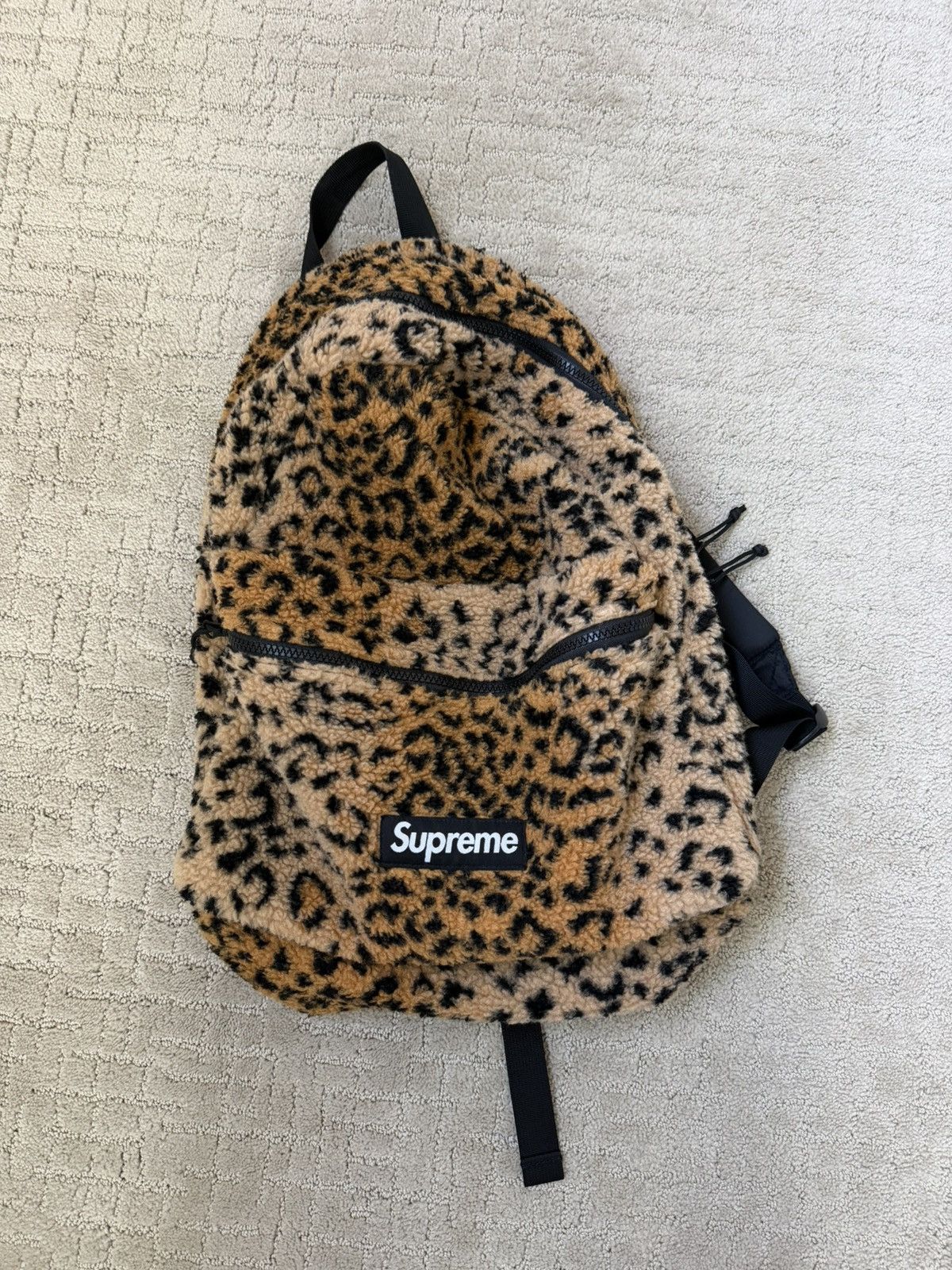 Supreme Supreme Leopard Fleece Backpack Size ONE SIZE - 1 Thumbnail