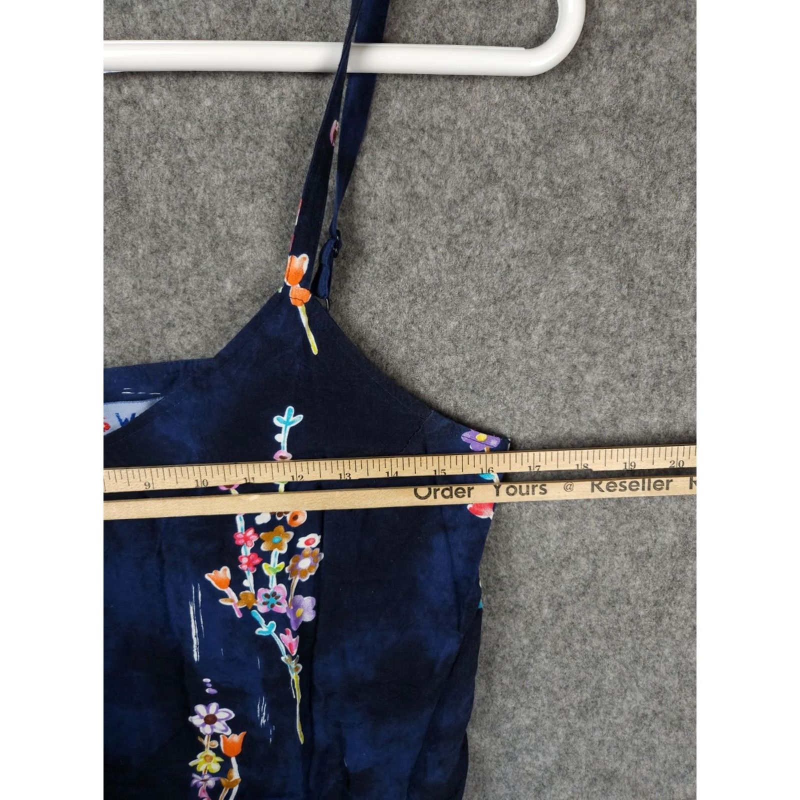 Jams World VINTAGE Jams World Strappy Tank Top Cami Women's Small Blue Floral 100% Rayon EUC Size S / US 4 / IT 40 - 6 Thumbnail