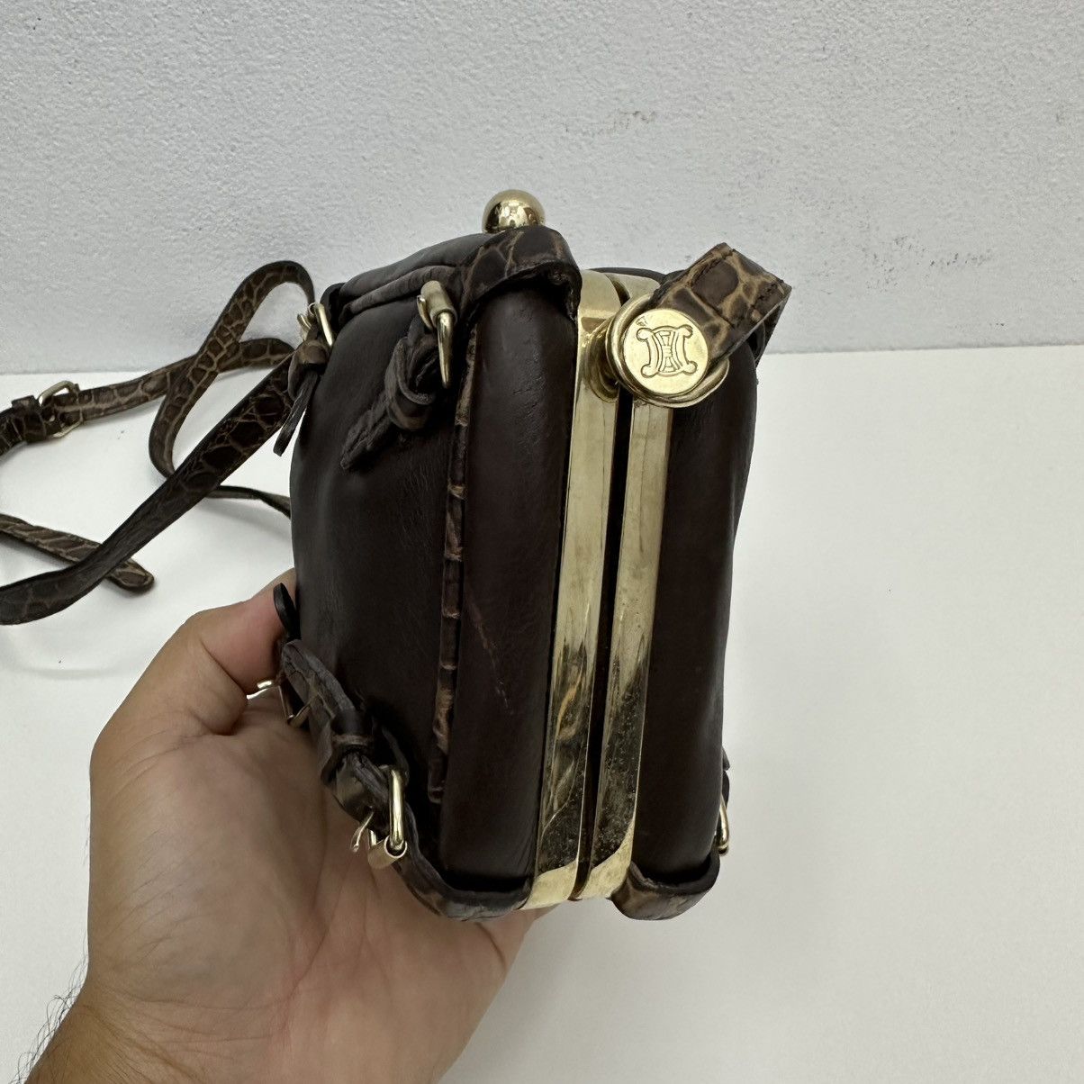 Celine ‼️YES‼️ AUTHENTIC CELINE LEATHER TRUNKETTE MINI CROSSBODY BAG Size ONE SIZE - 4 Thumbnail