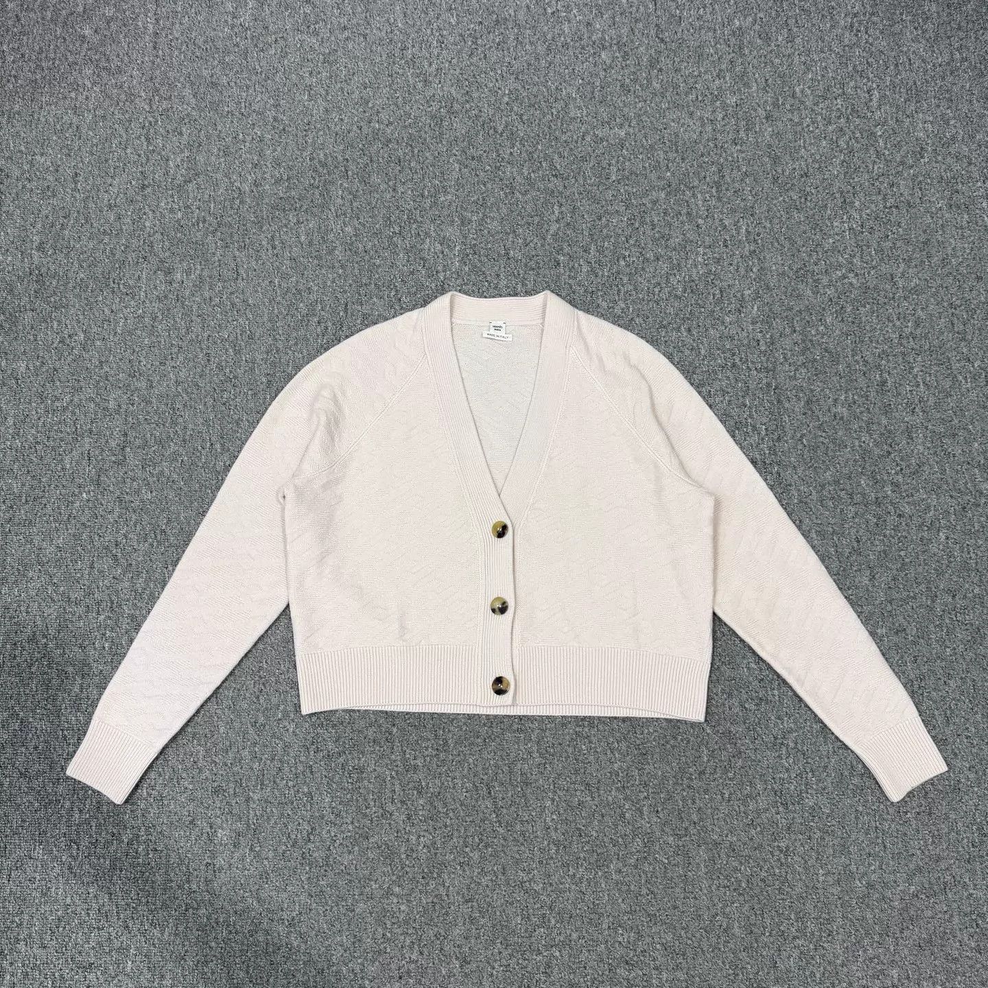 Hermes Hermes Cardigan All-Over Subtle Pattern 36 99 New Size XS / US 0-2 / IT 36-38 - 1 Thumbnail