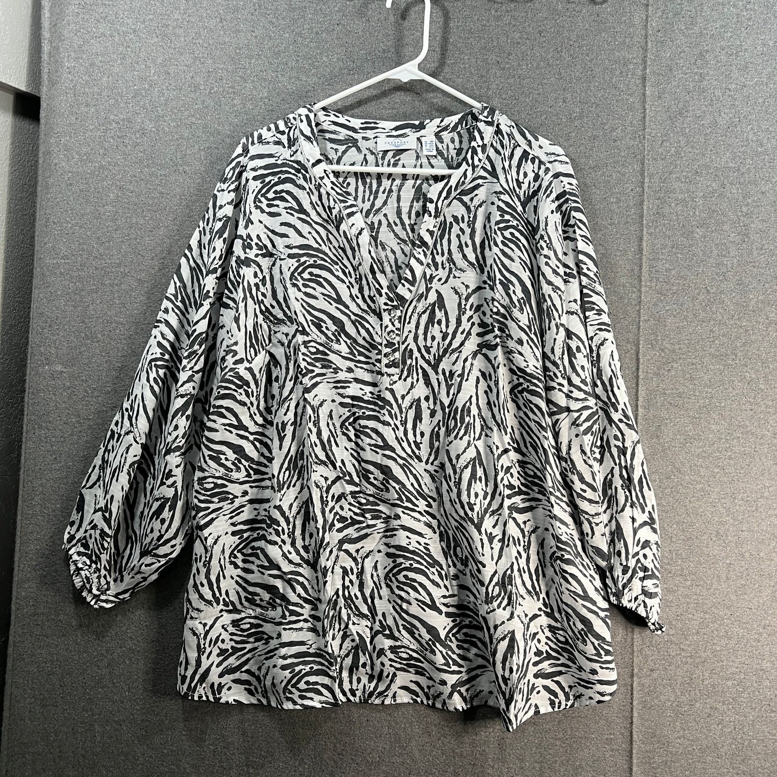 Other Susan Graver Passport Printed Petite Woven Tunic Size XL / US 12-14 / IT 48-50 - 1 Thumbnail