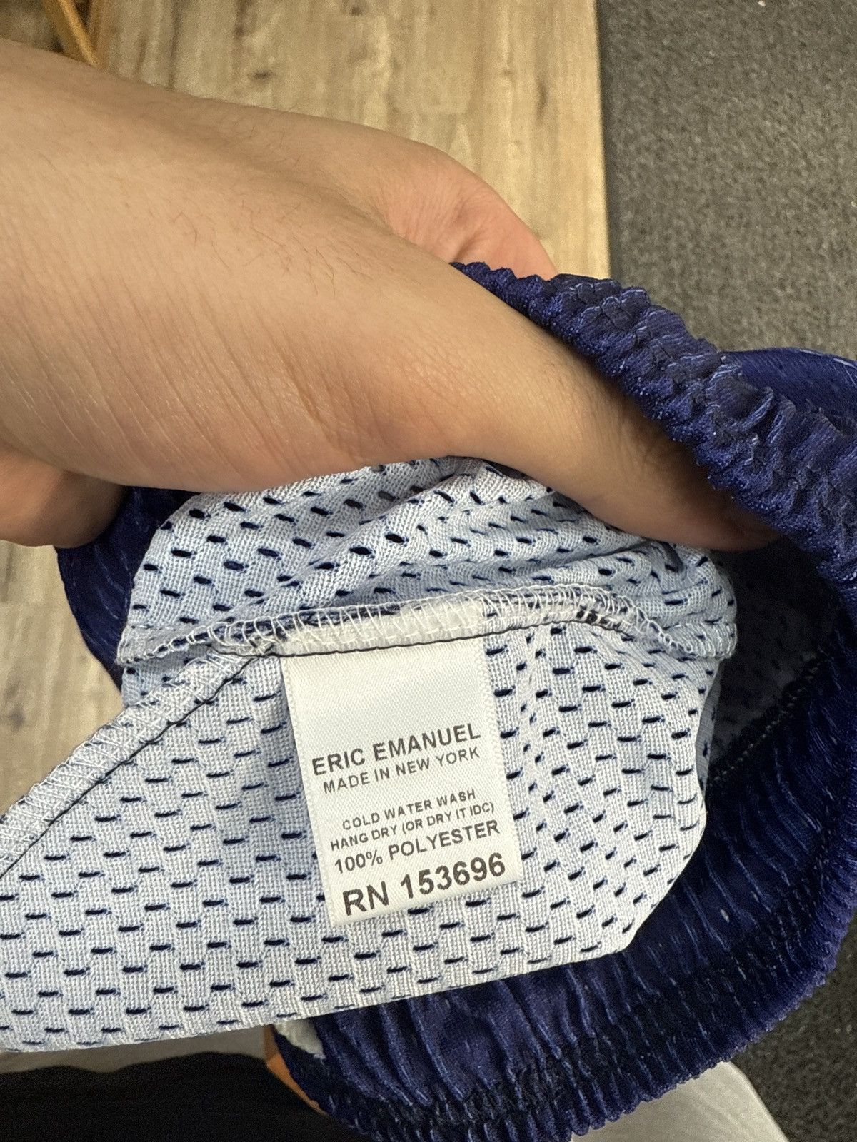 Eric Emanuel Eric Emmanuel Villanova Shorts Size US 33 - 9 Thumbnail