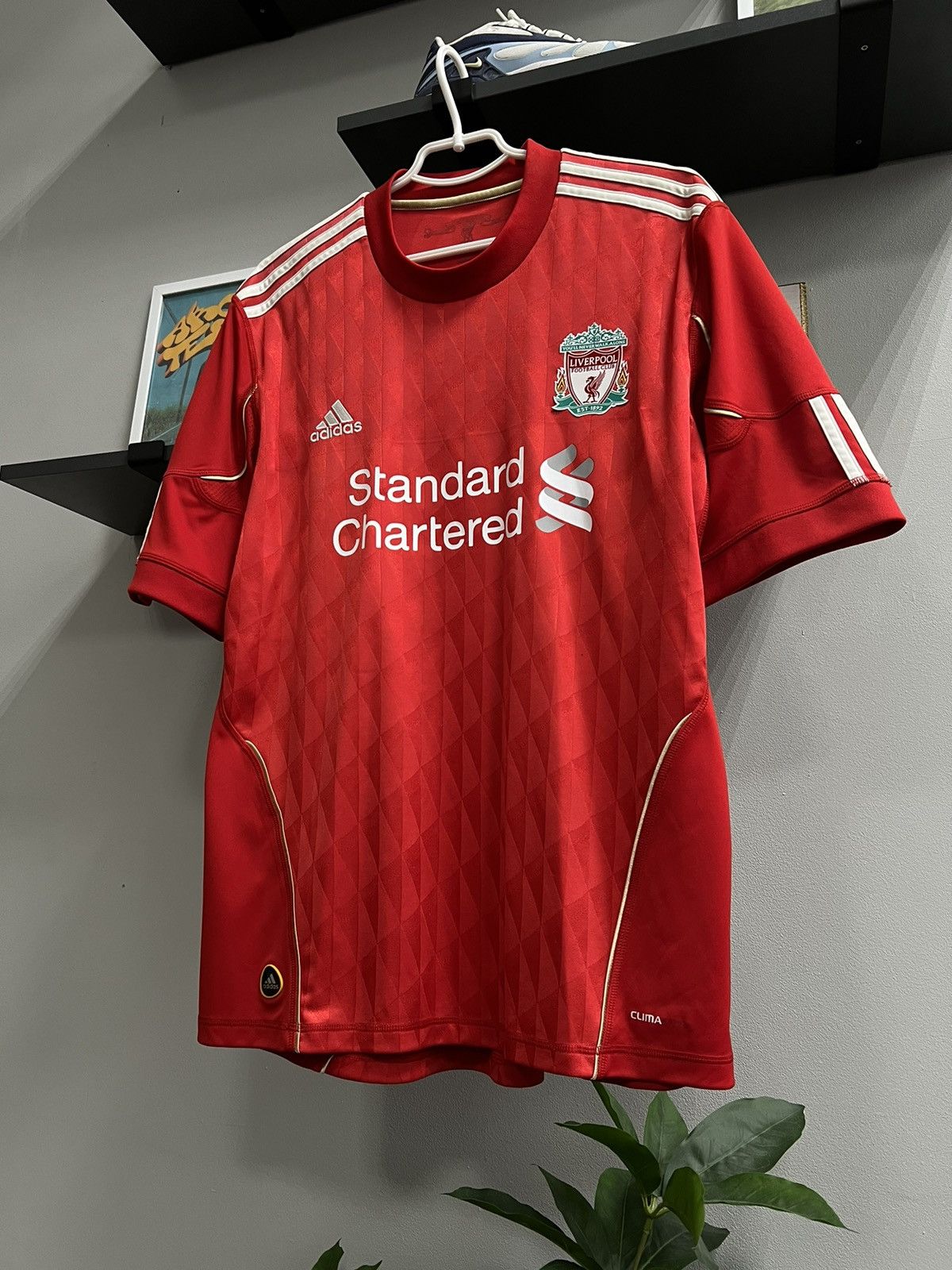 Nike LIVERPOOL 2011 FOOTBALL SHIRT SOCCER JERSEY ADIDAS GERRARD Size US L / EU 52-54 / 3 - 5 Thumbnail