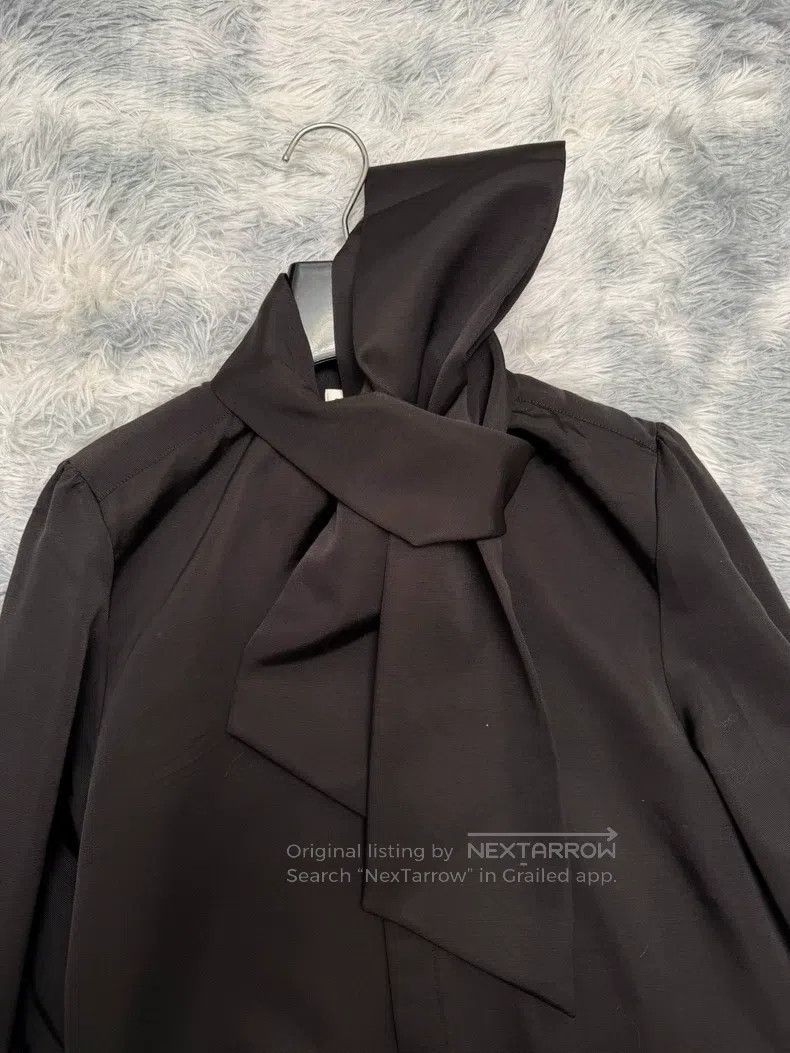 Saint Laurent Paris Saint Laurent Paris size 37 Wool Bow Shirt Size US M / EU 48-50 / 2 - 2 Thumbnail