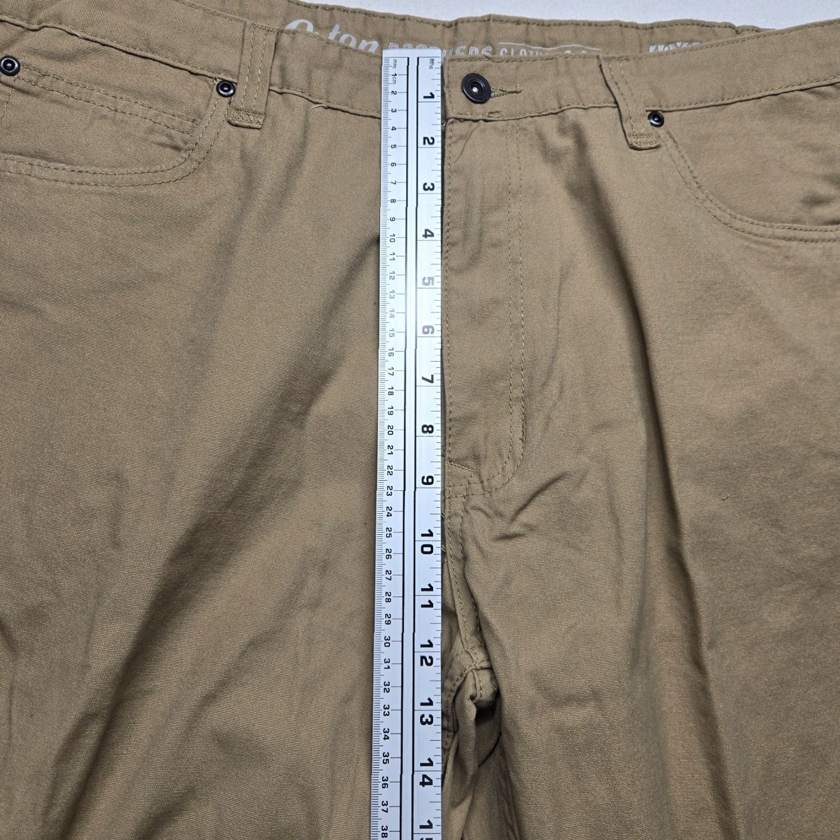Brooks Brothers Brooks Brothers Clark Chino Pants Solid Brown Straight Men 40 X 30 Pants Brown Solid Brooks Brothers Clark Fit Advantage Chino Mens 40x30 Size US 40 / EU 56 - 5 Thumbnail