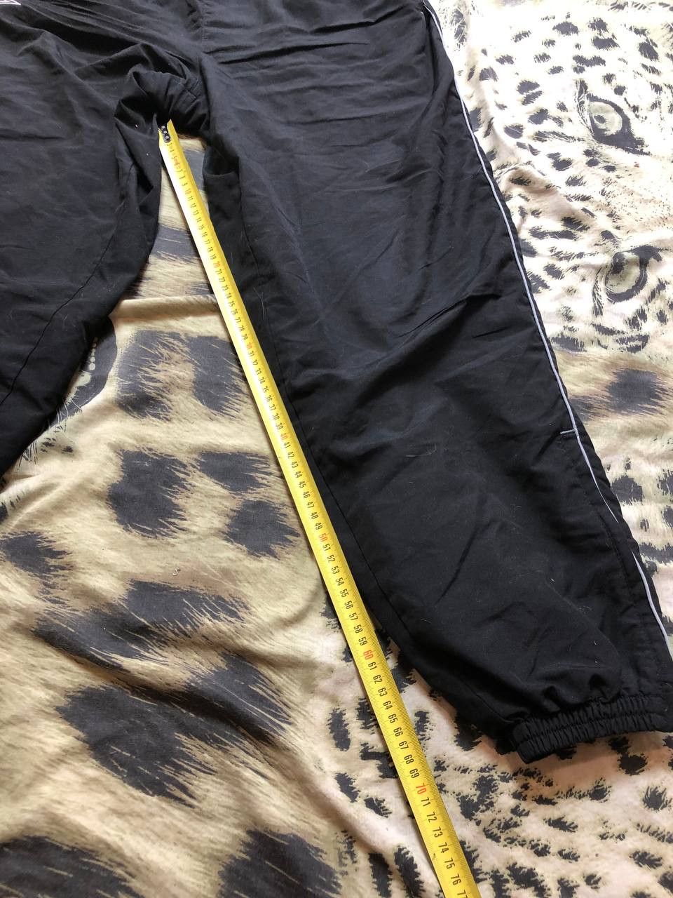 Umbro Vintage UMBRO Track Pants Nylon Big Logo Y2K Drill Size US 34 / EU 50 - 11 Thumbnail