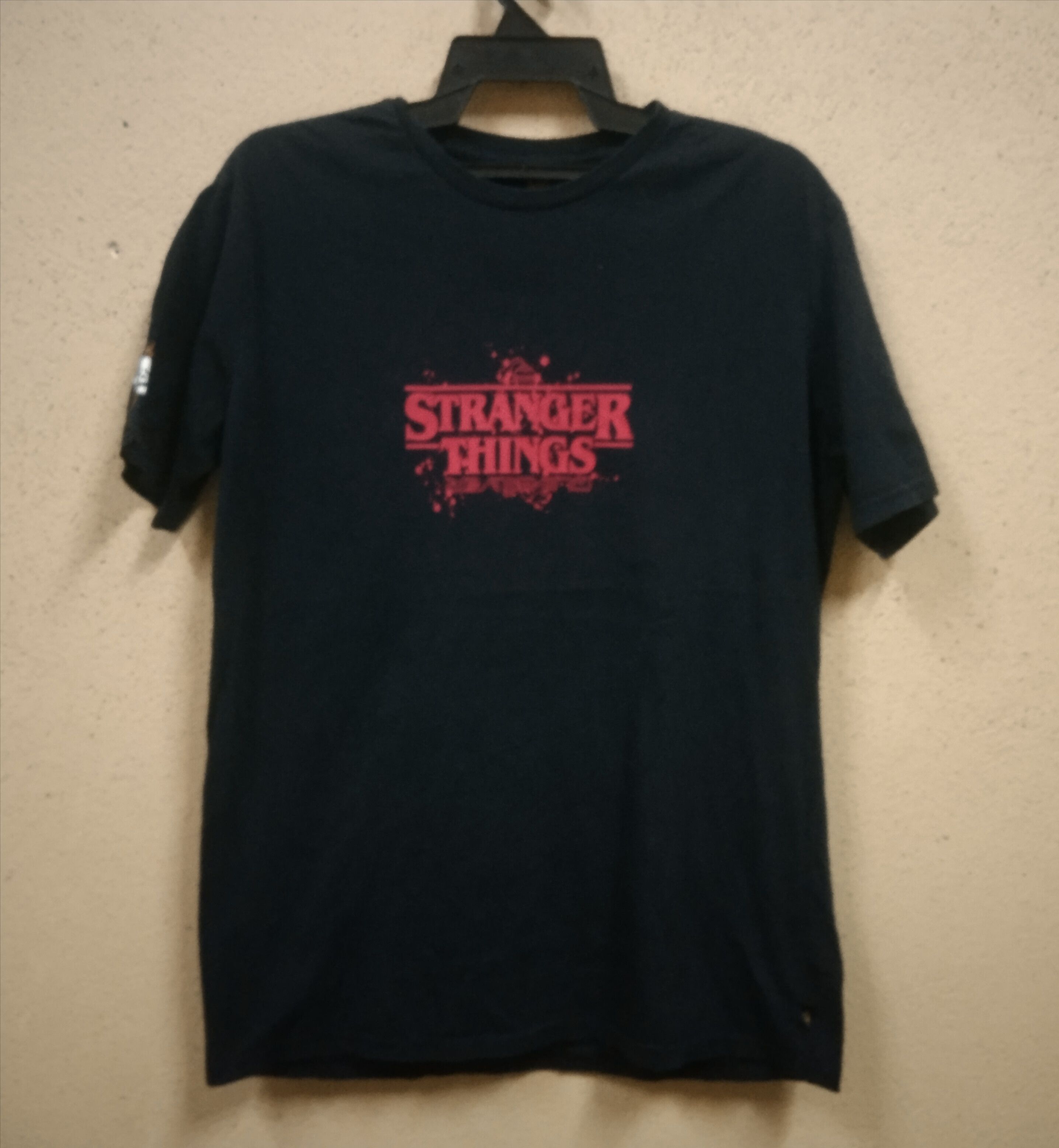 Other Quicksilver x Stranger Things tee Size US M / EU 48-50 / 2 - 1 Thumbnail