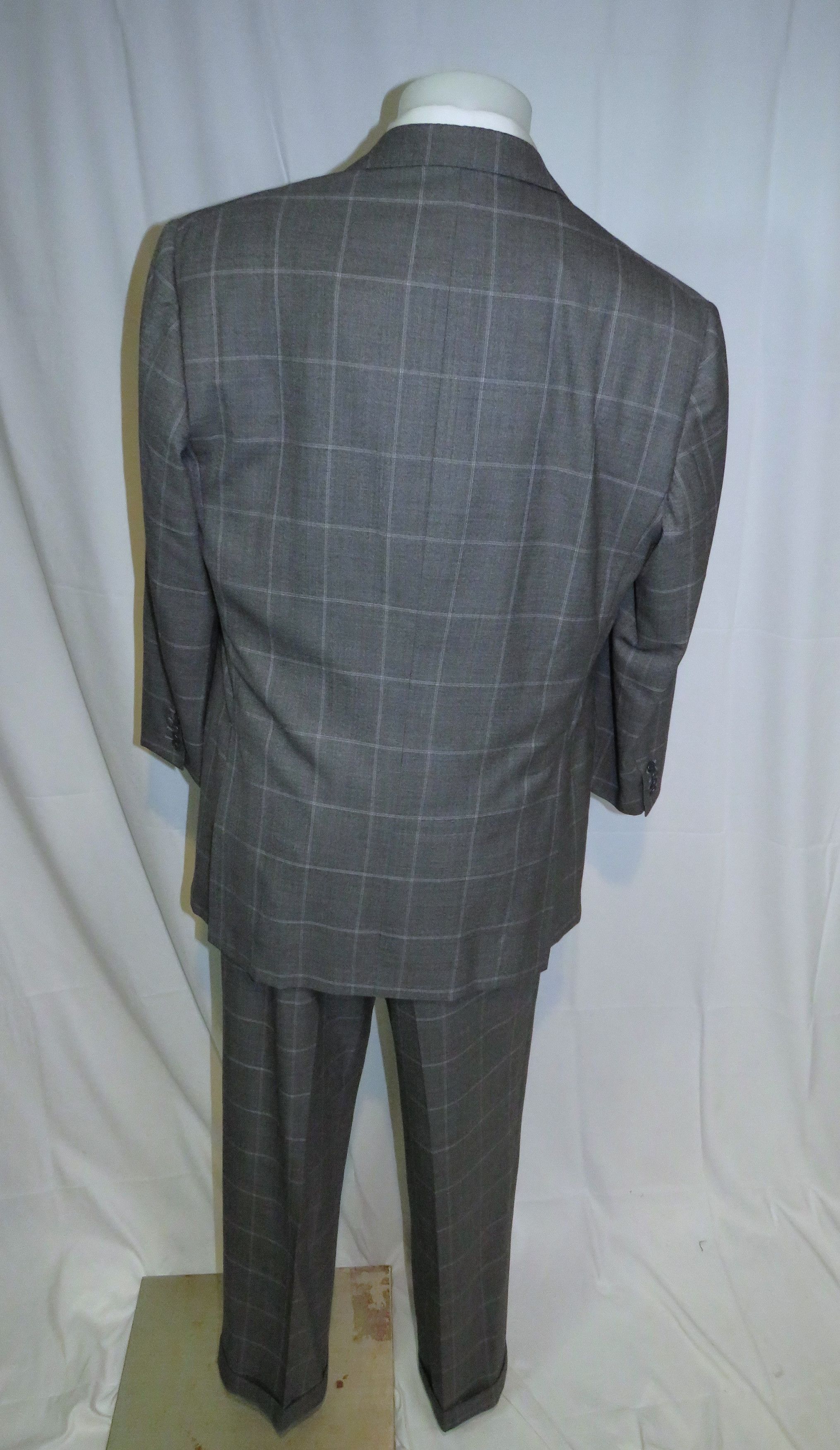 Alan Flusser Gray Windowpane Two Button Suit 42L Size 42L - 2 Thumbnail