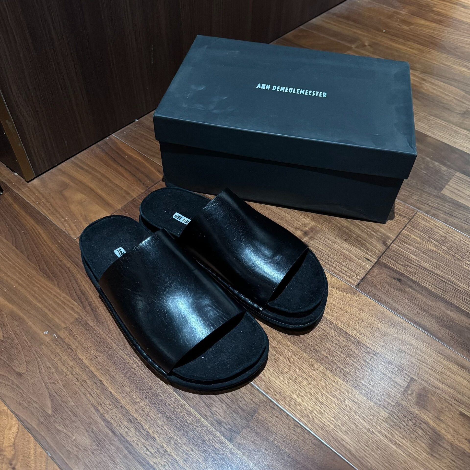 Ann Demeulemeester Ann Demeulemeester Black Leather Sandals Size US 10 / IT 40 - 1 Thumbnail