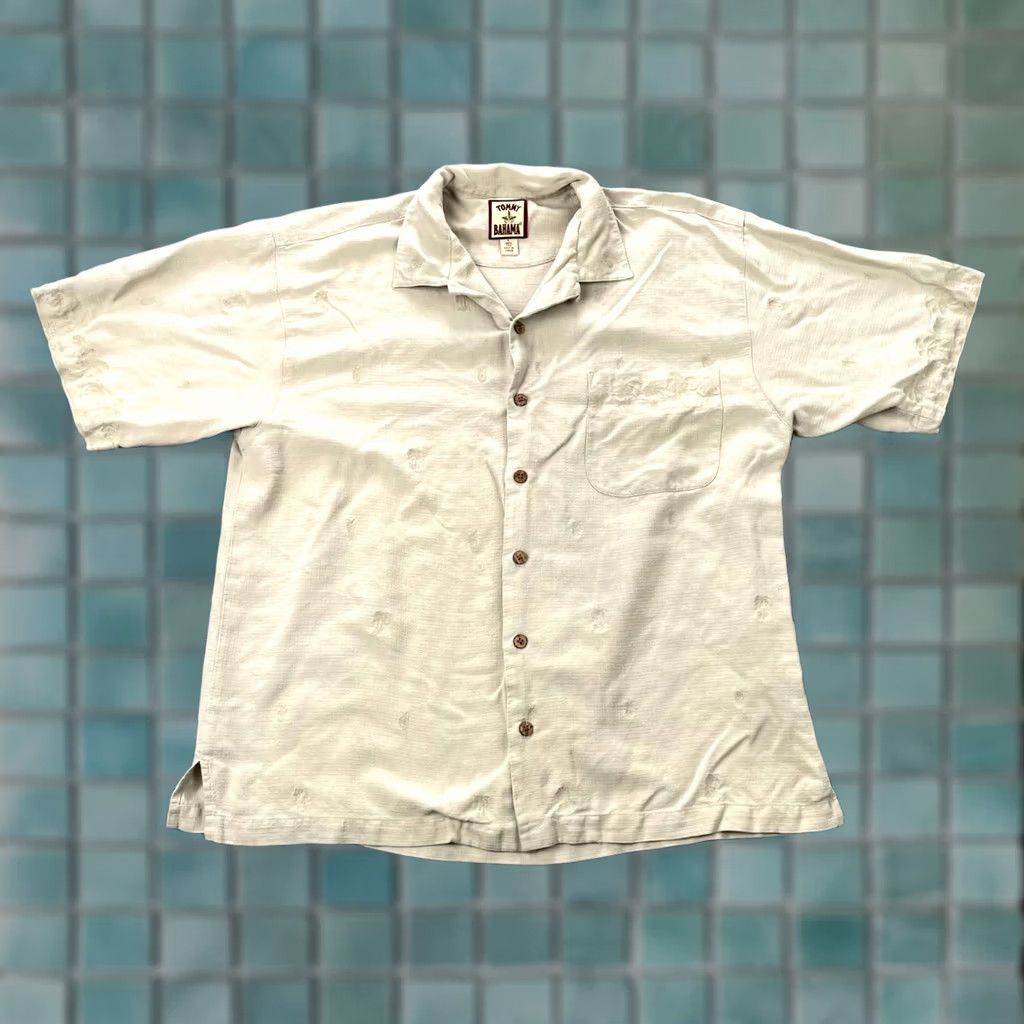 Tommy Bahama Tommy Bahama Shirt Mens Large Beige Silk Pineapple Hawaiian Resort Tropical Size US L / EU 52-54 / 3 - 1 Thumbnail