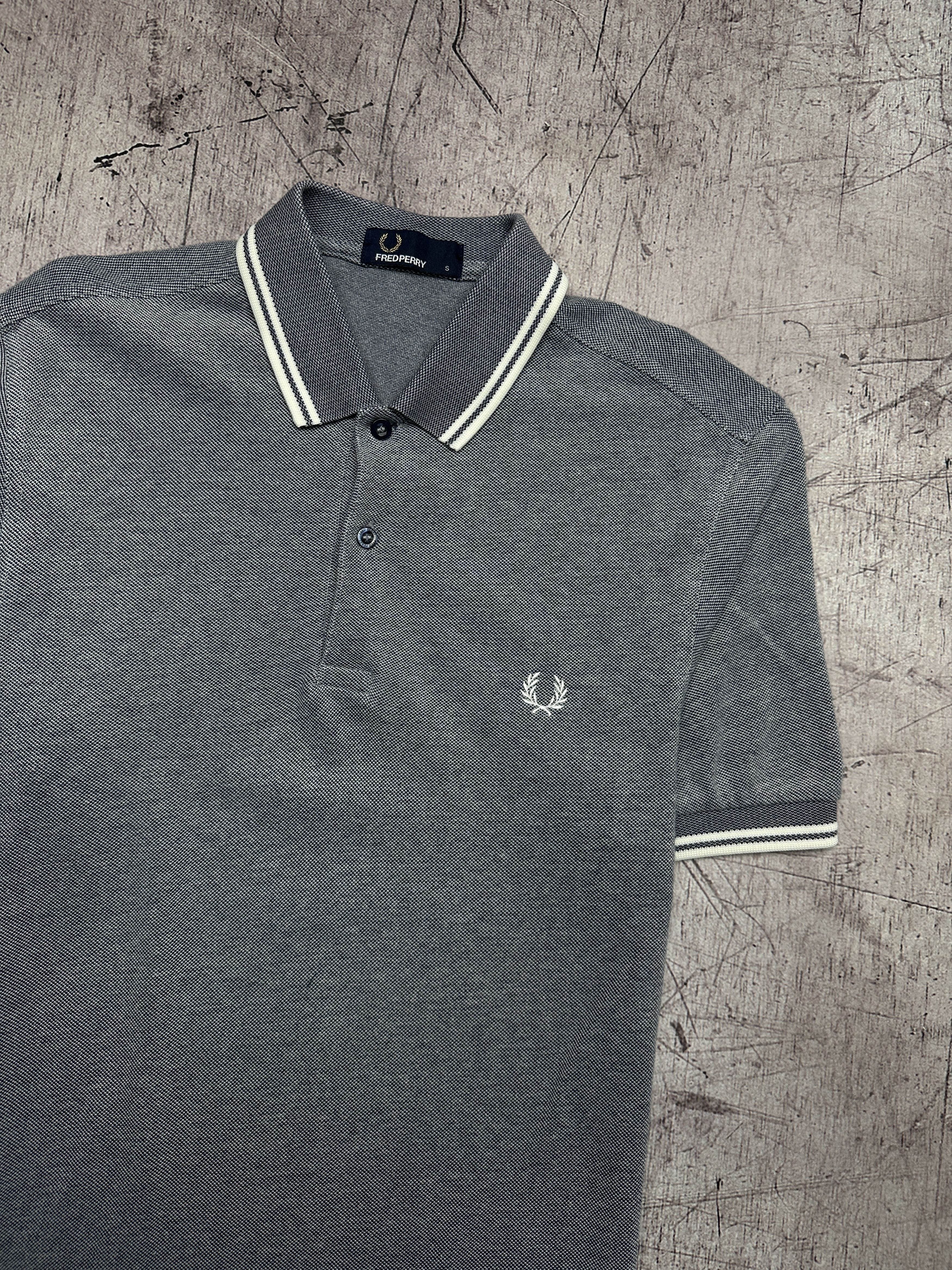 Fred Perry Fred Perry Vintage Mens Polo Shirt Size US S / EU 44-46 / 1 - 2 Thumbnail