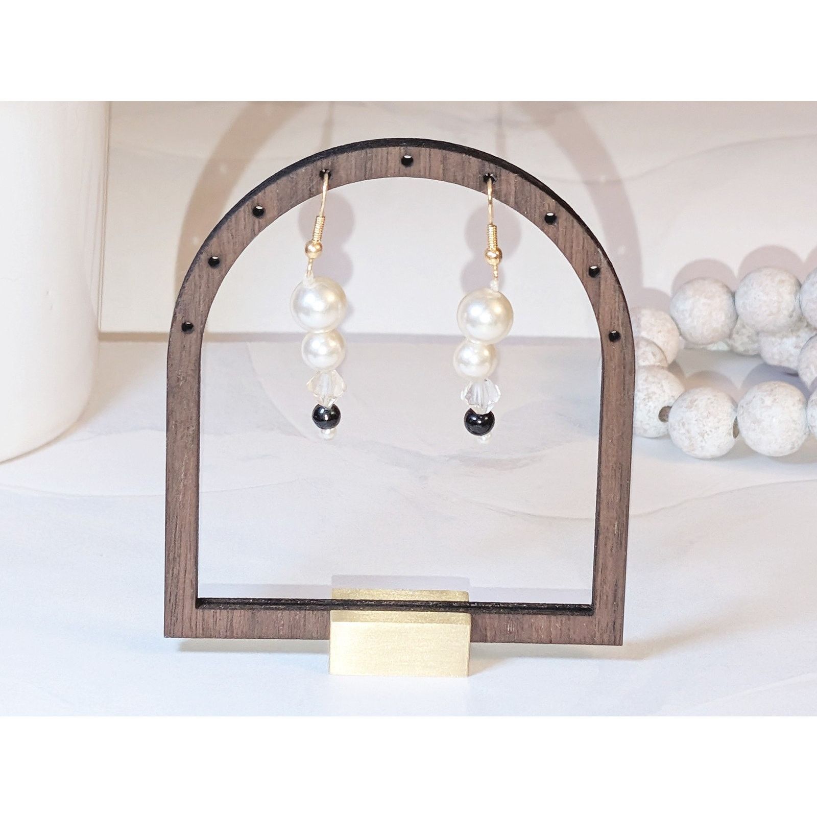 Vintage VTG 1980 Gold-Tone Faux Pearl & Black Beaded Dangle Earrings Size ONE SIZE - 2 Thumbnail