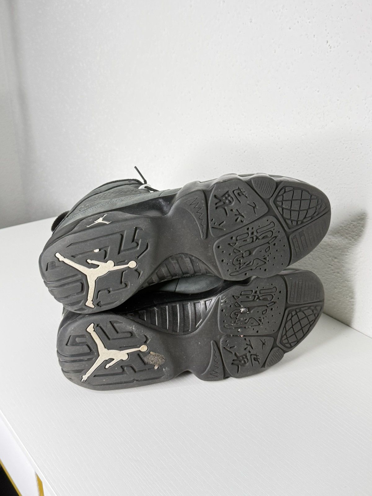 Nike Jordan 9 Retro Anthracite Size US 9.5 / EU 42-43 - 7 Thumbnail