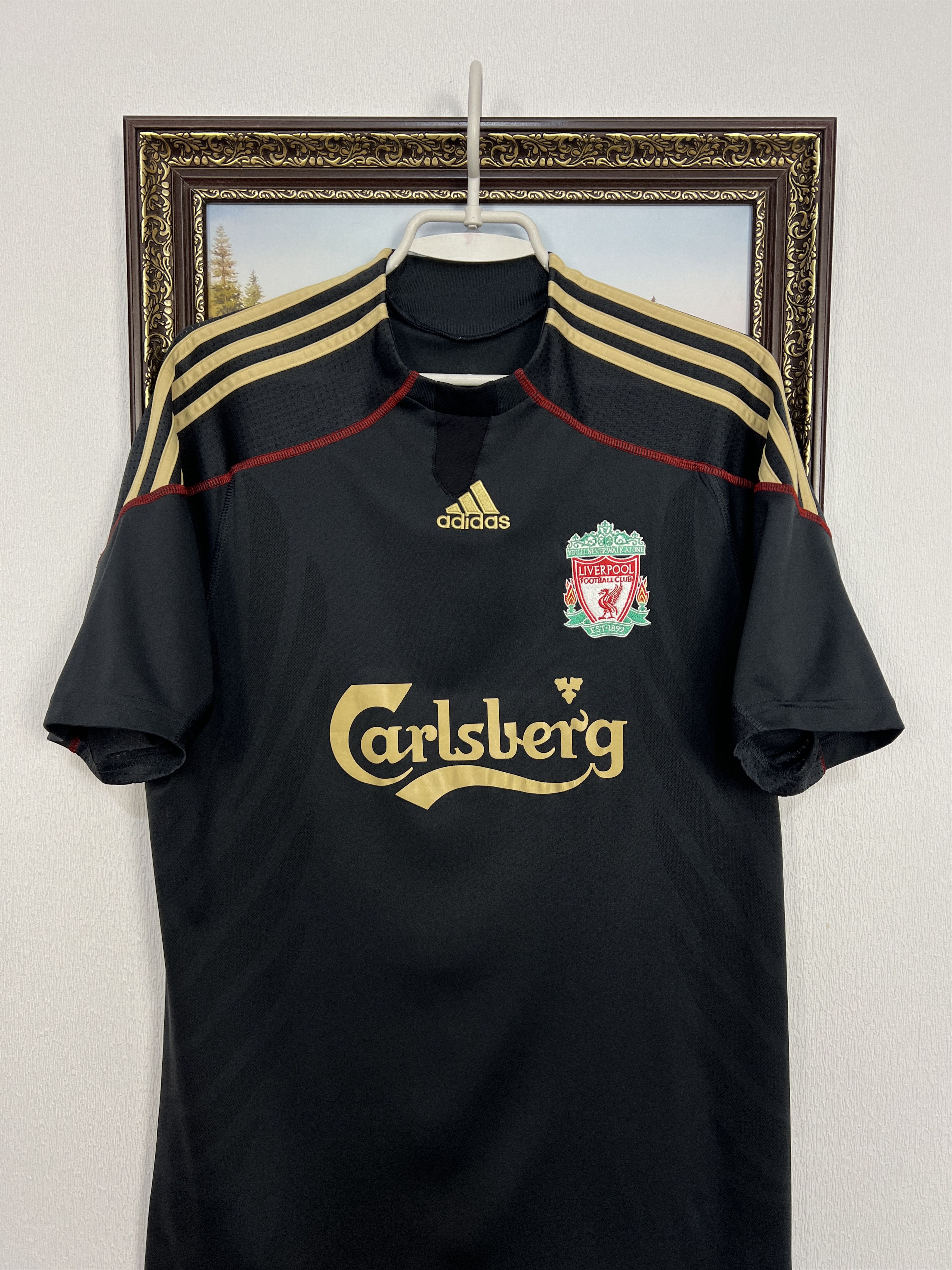 Adidas Liverpool Away football shirt 2009 Soccer #2 Johnson Adidas Size US M / EU 48-50 / 2 - 5 Thumbnail