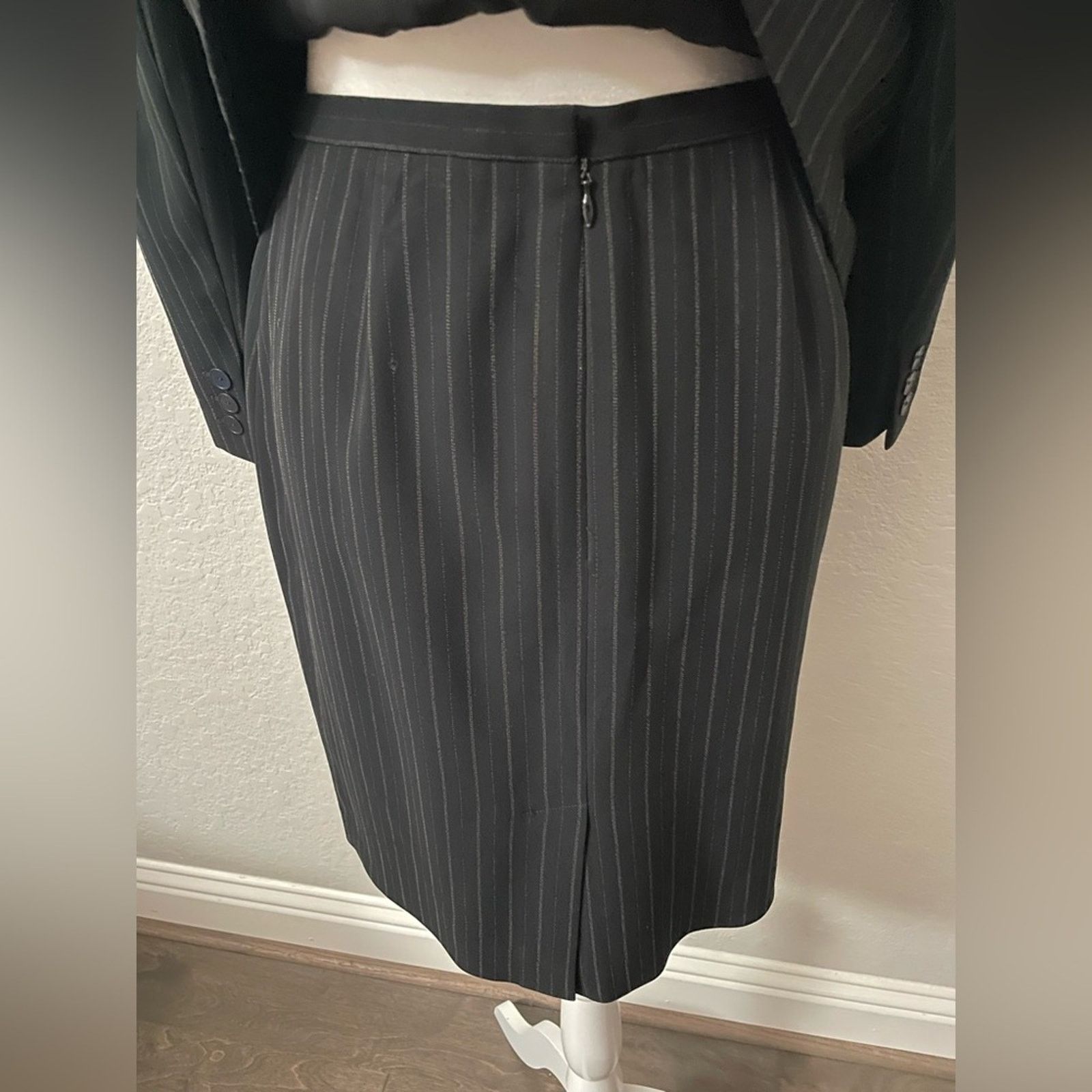 Ann Taylor Ann Taylor Black Pinstripe Blazer (2P) Skirt (6P) Suit Set Size ONE SIZE - 6 Thumbnail