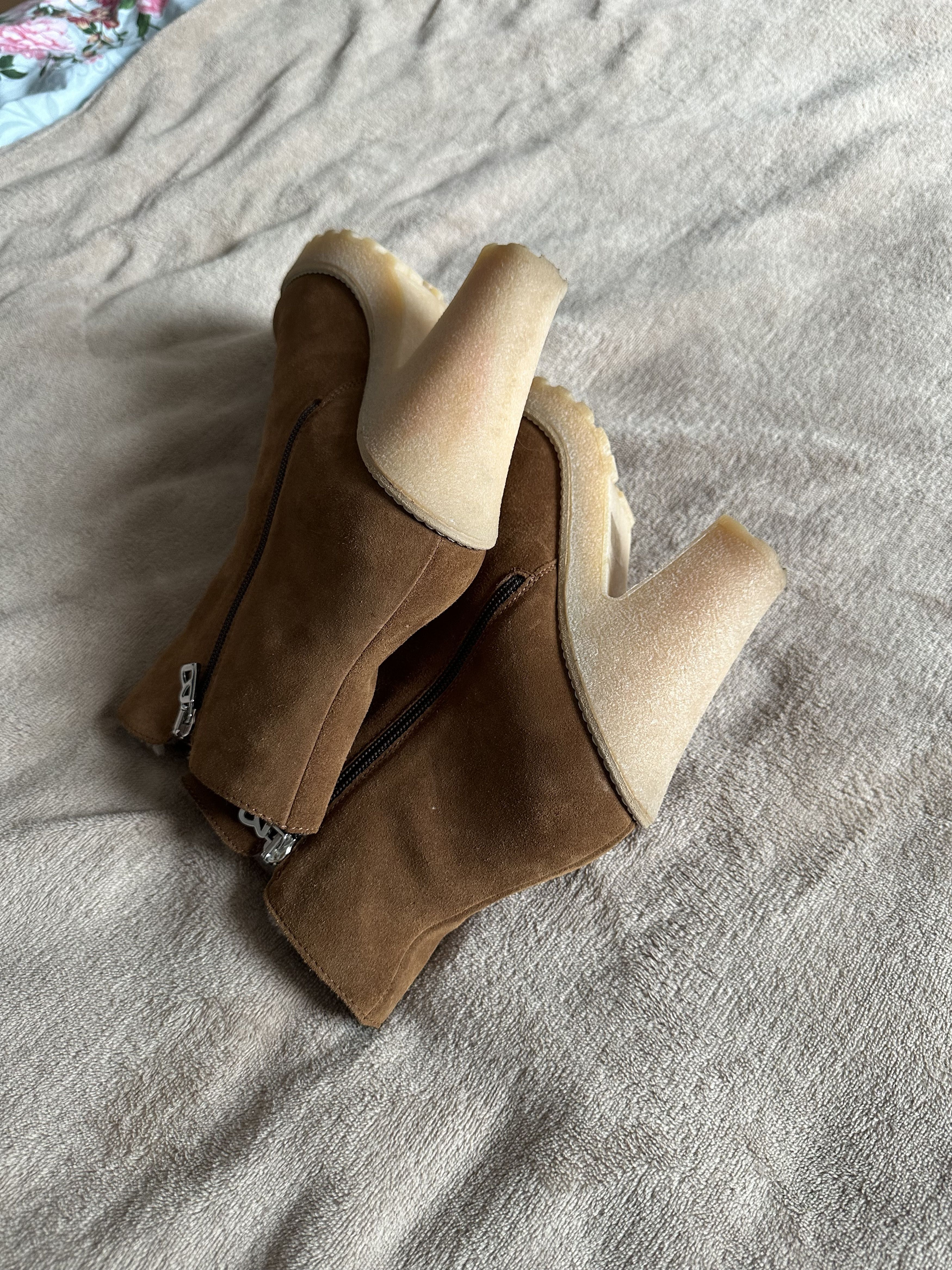 Bogner Bogner Suede Shearling Lined Platform Ankle Boots Brown 9.5 Size US 9.5 / IT 39.5 - 5 Thumbnail