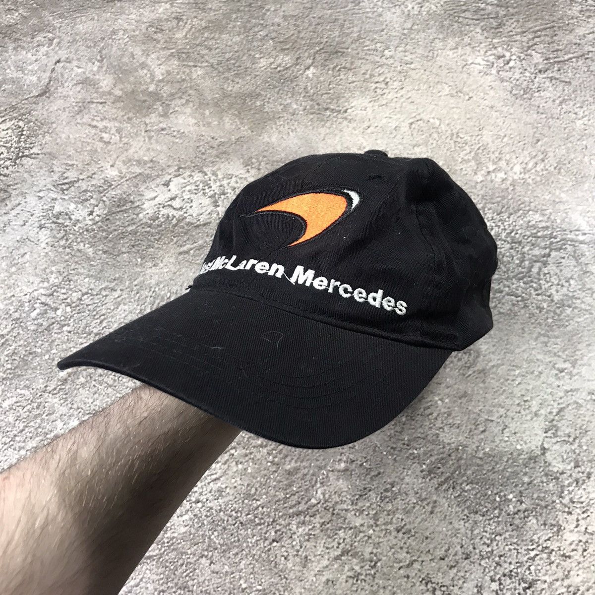 Vintage Vintage Y2K McLaren Mercedes Streetwear Cap Archive Logo OS Size ONE SIZE - 1 Thumbnail