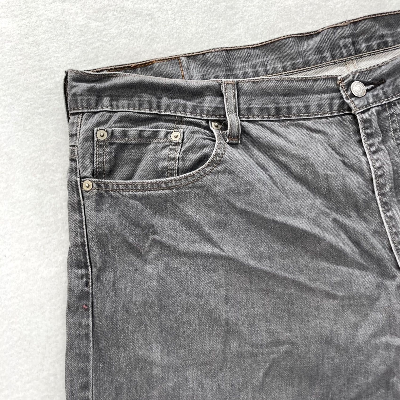 Levi's Levi's 569 Jeans Mens Relaxed Straight Leg Medium Wash Gray Denim Pants 42x32 Size US 42 / EU 58 - 3 Thumbnail