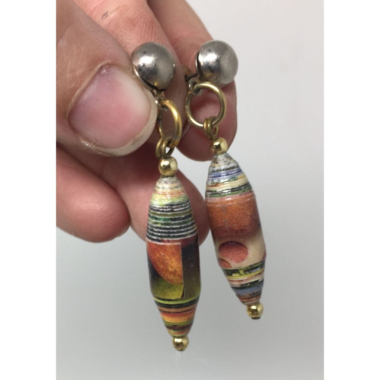 Other Women's Beautiful Unique Handmade Paper Bead Dangle Earrings Size ONE SIZE - 4 Thumbnail