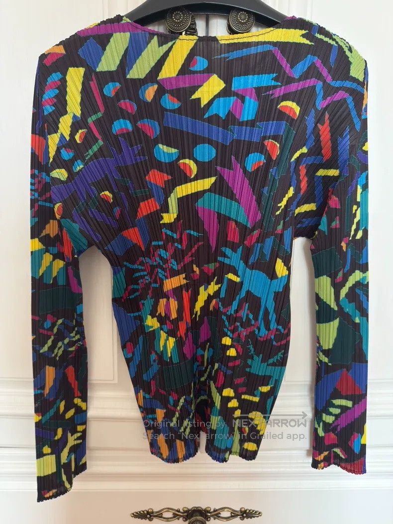 Issey Miyake Issey Miyake Black Long Sleeve Top Size XL / US 12-14 / IT 48-50 - 2 Thumbnail