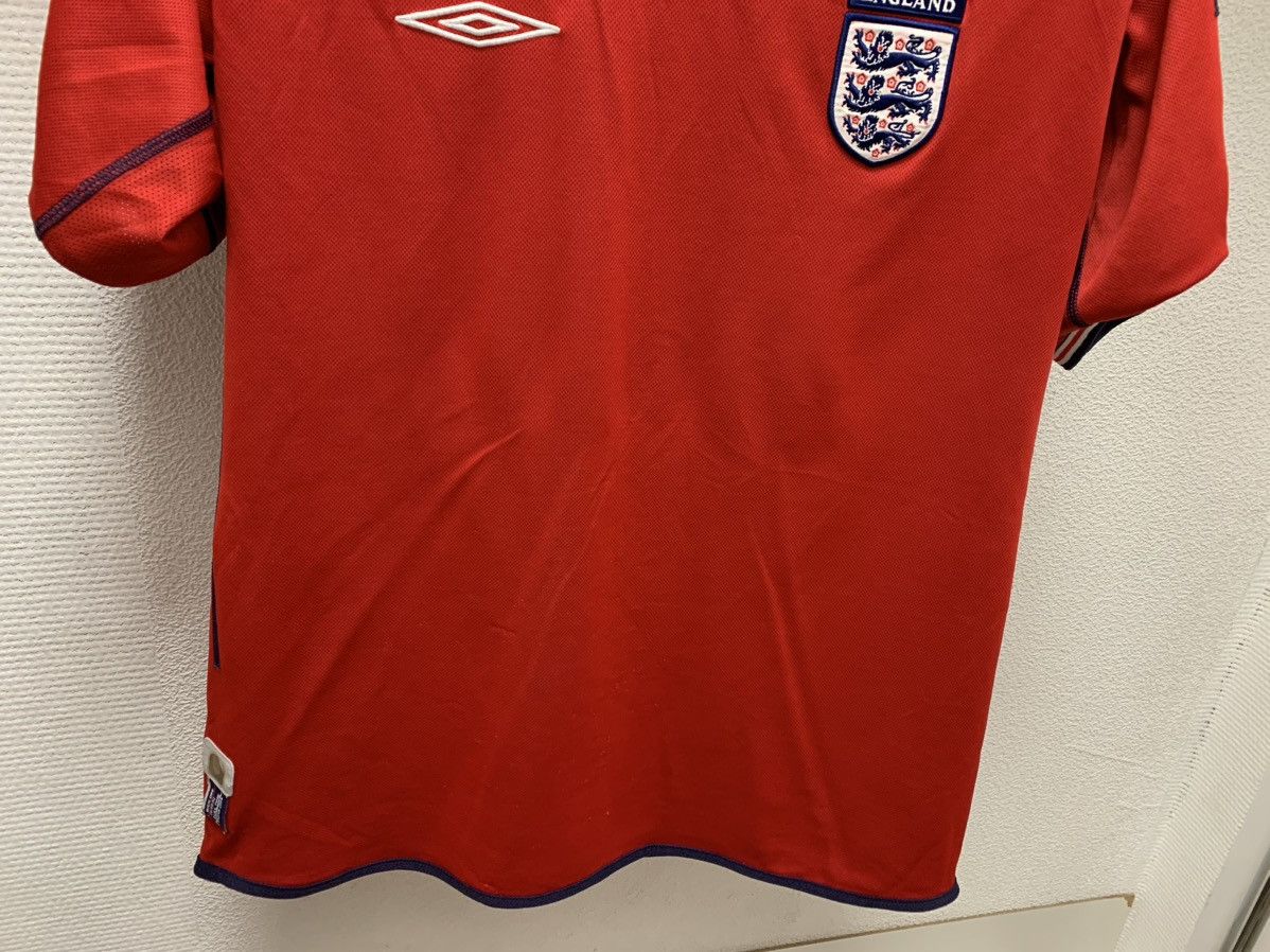 Umbro England umbro vintage soccer jersey reversible 2002 M-L sz Size US M / EU 48-50 / 2 - 12 Thumbnail