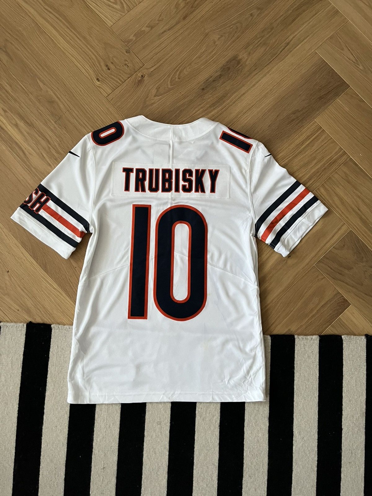 Nike Chicago Bears Mitchell Trubisky #10 Nike Game Jersey Size S Size US S / EU 44-46 / 1 - 6 Thumbnail