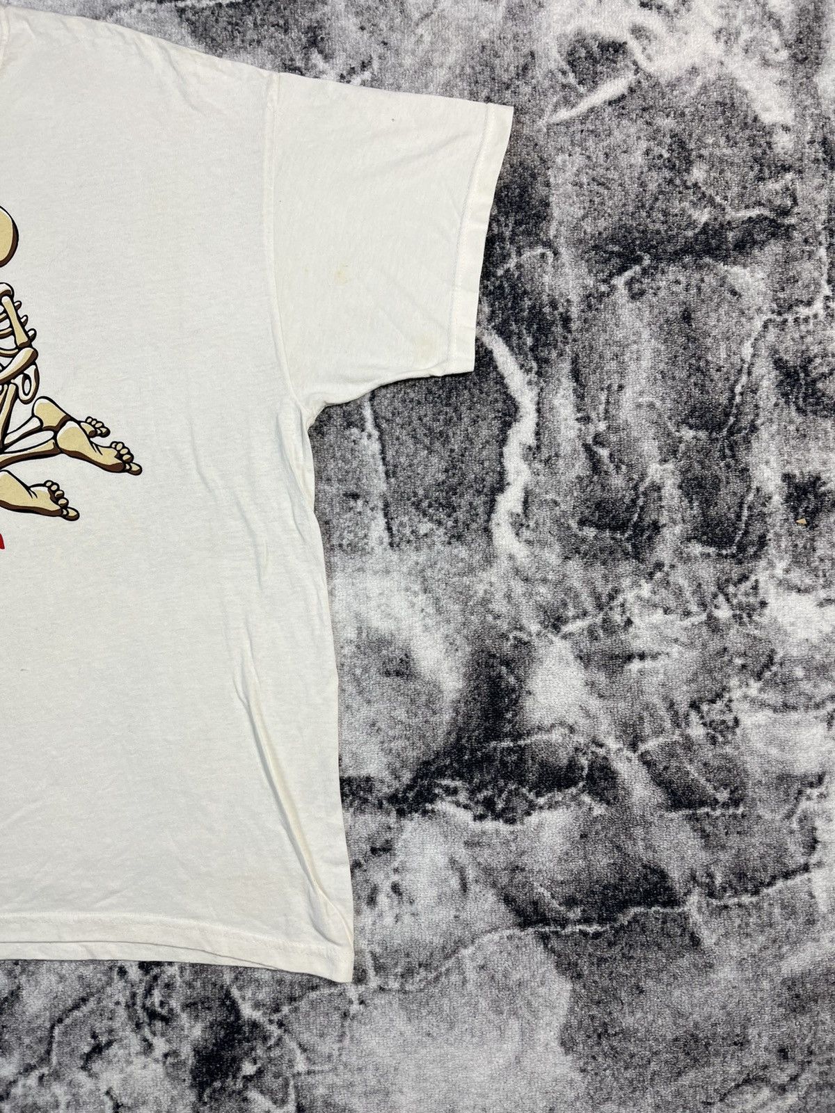 Band Tees Vintage Skeleton Graphic Mallorca Screen Stars Tee Size US XL / EU 56 / 4 - 3 Thumbnail