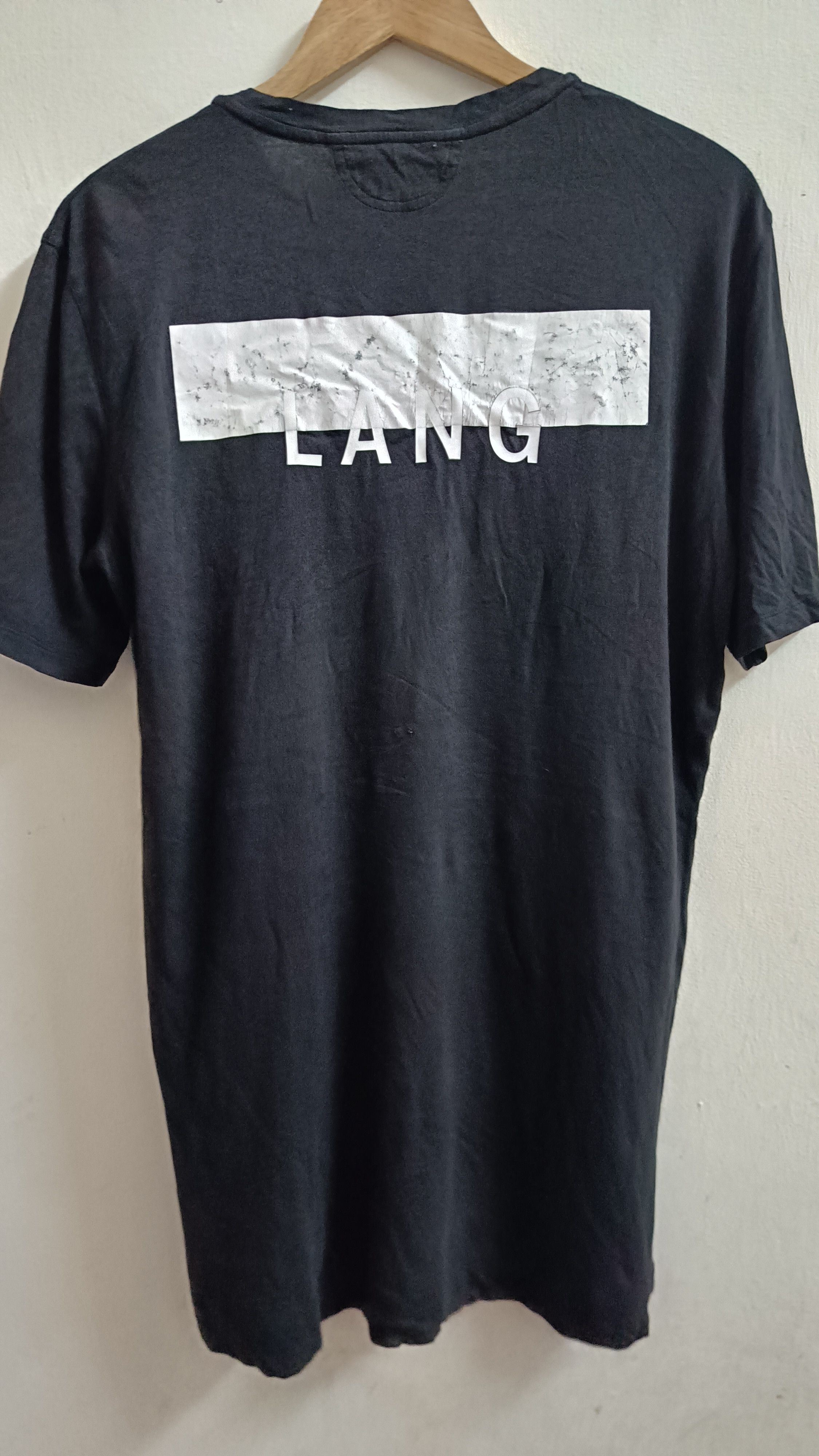 Helmut Lang 🔥🔥 Helmut Lang Font Tee Size US M / EU 48-50 / 2 - 2 Thumbnail