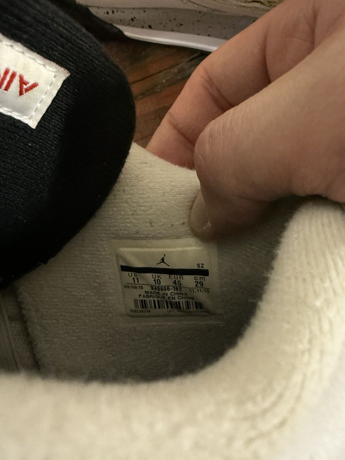 Jordan Brand Jordan 4 White Cement Size US 11 / EU 44 - 4 Thumbnail