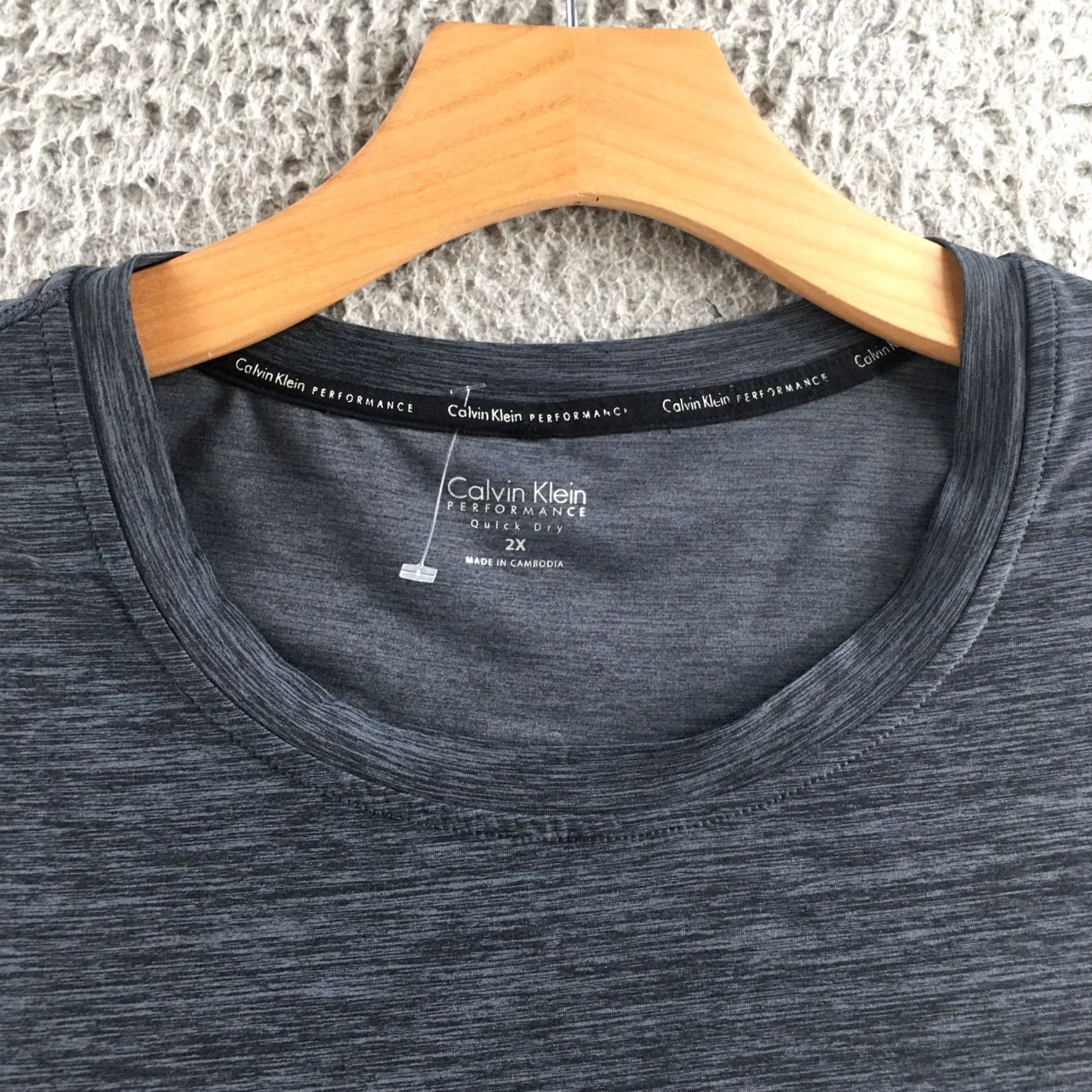 Calvin Klein Calvin Klein Quick Dry T-Shirt Womens 2X Gray Long Sleeve Pullover Crew Neck Size XXL / US 16-18 / IT 52-54 - 3 Thumbnail