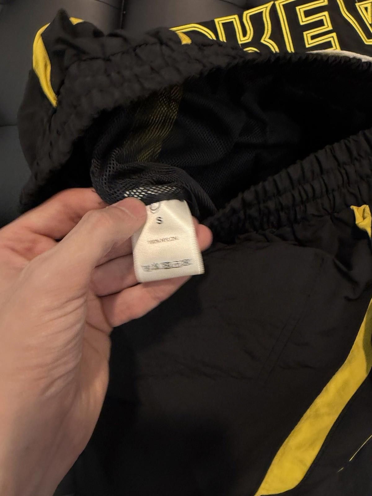 Other Valley Track Black Yellow Drawstring Sweatpants Size Small Size US 30 / EU 46 - 8 Thumbnail