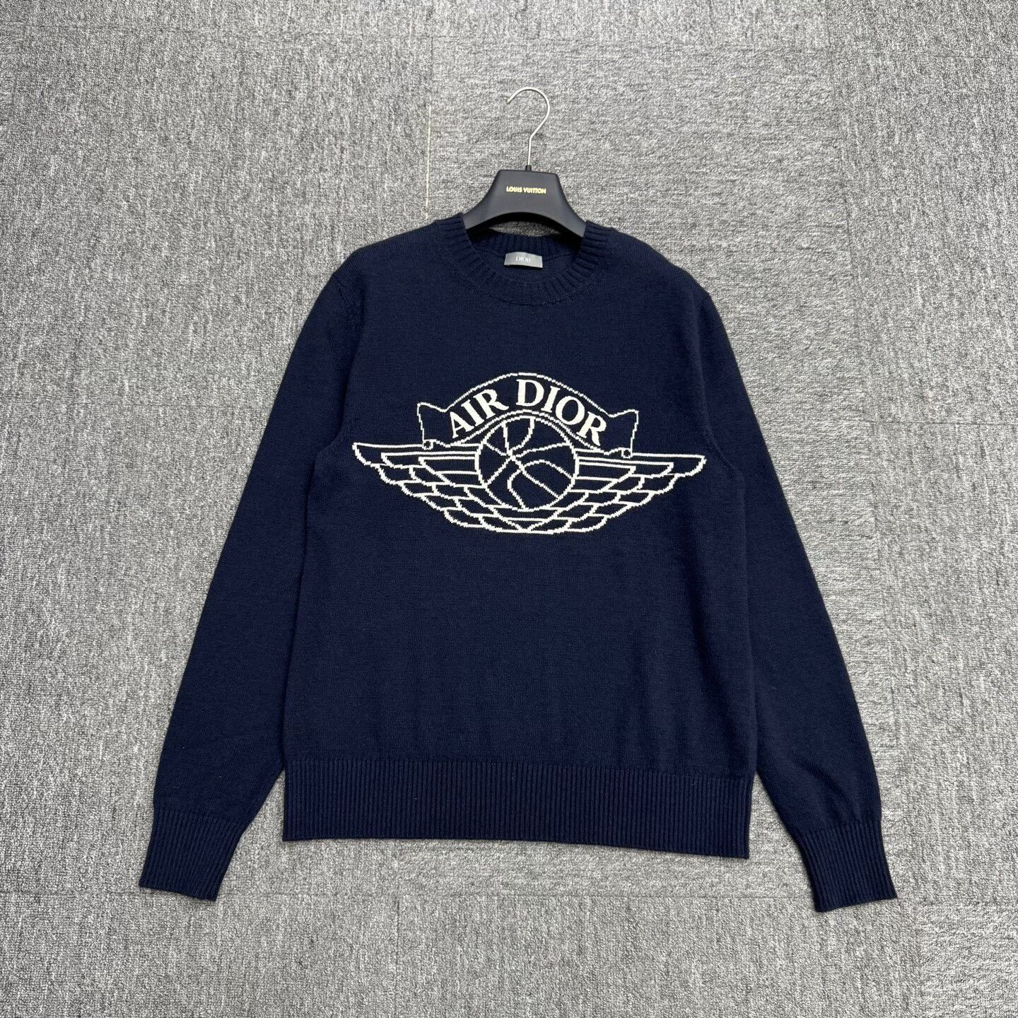 Dior dior aj cashmere sweater in navy blue. Size US XS / EU 42 / 0 - 1 Thumbnail