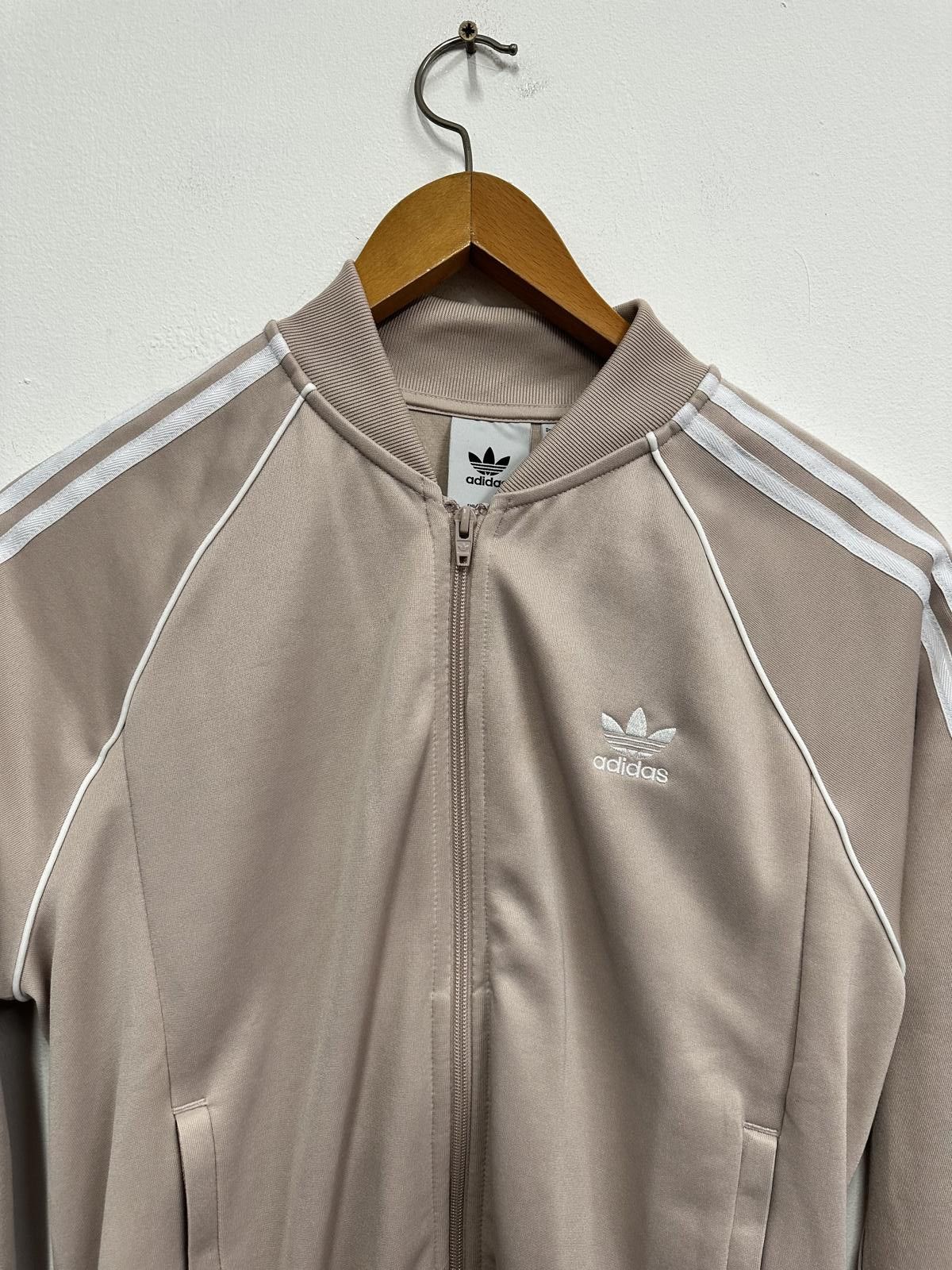Adidas Adidas Beige Track Jacket with White Stripes Size ONE SIZE - 3 Thumbnail